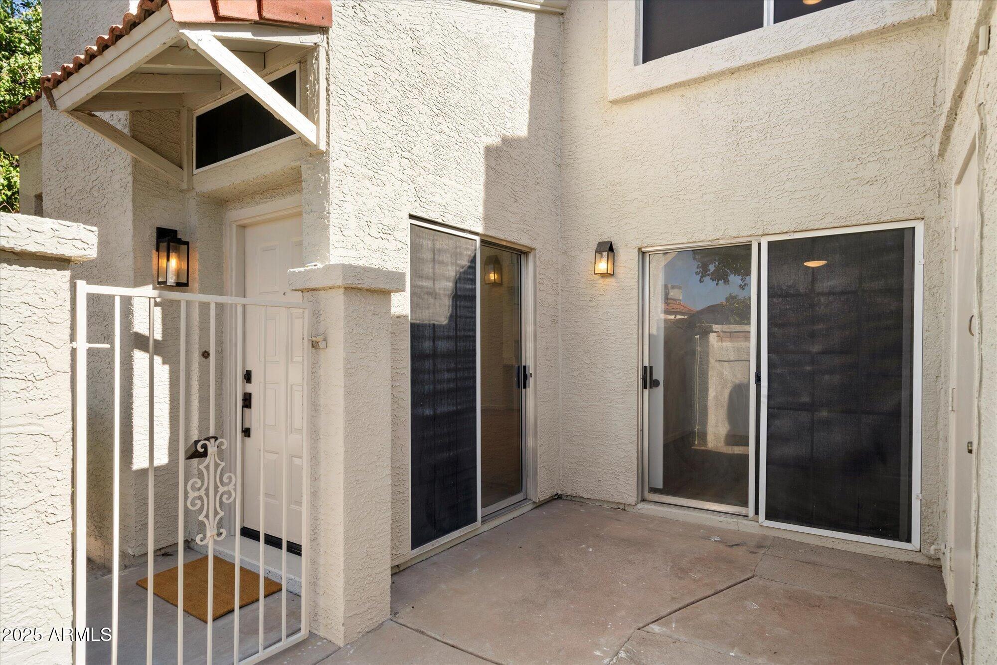1717 E UNION HILLS Drive 1030