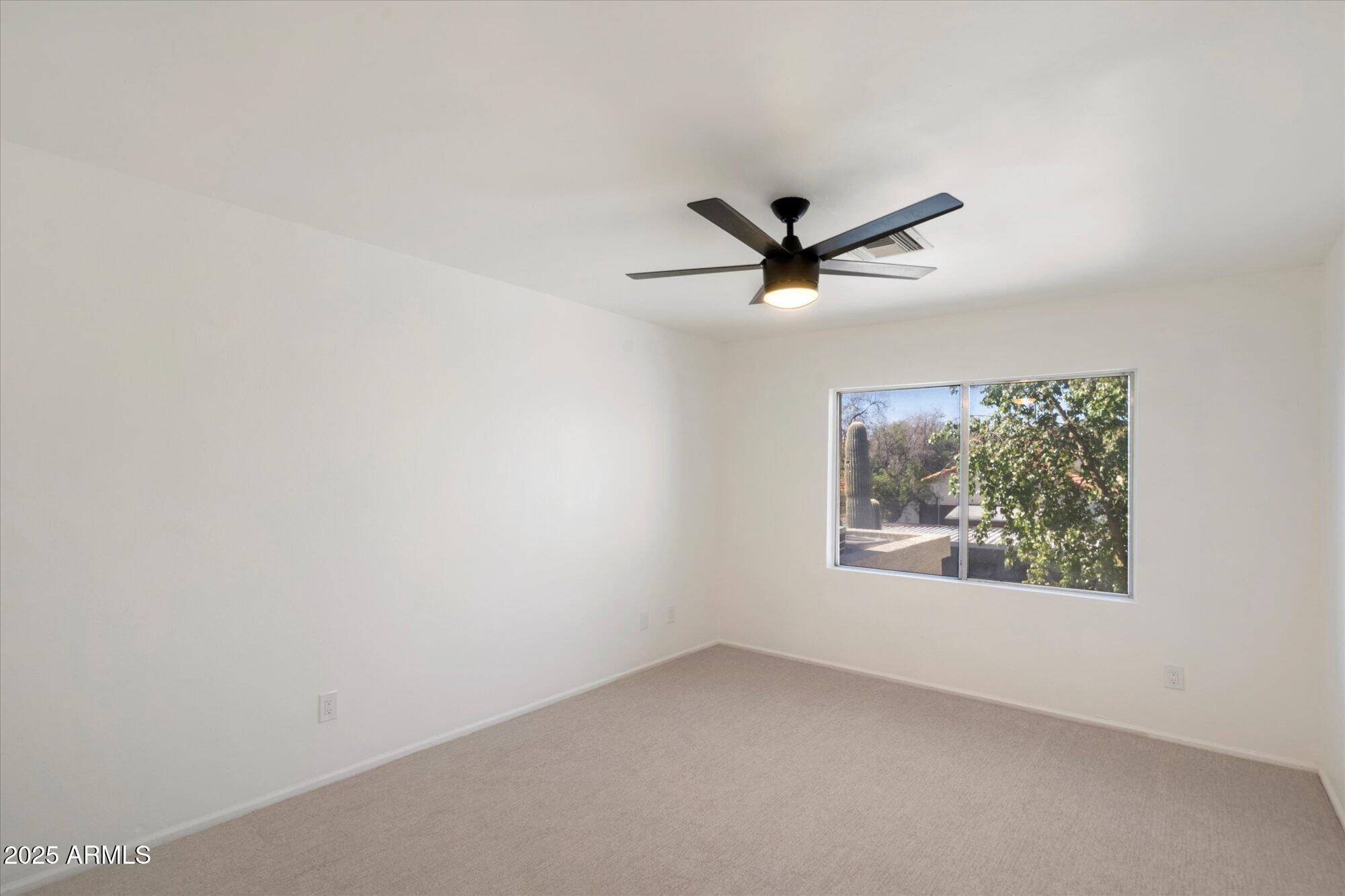1717 E UNION HILLS Drive 1030