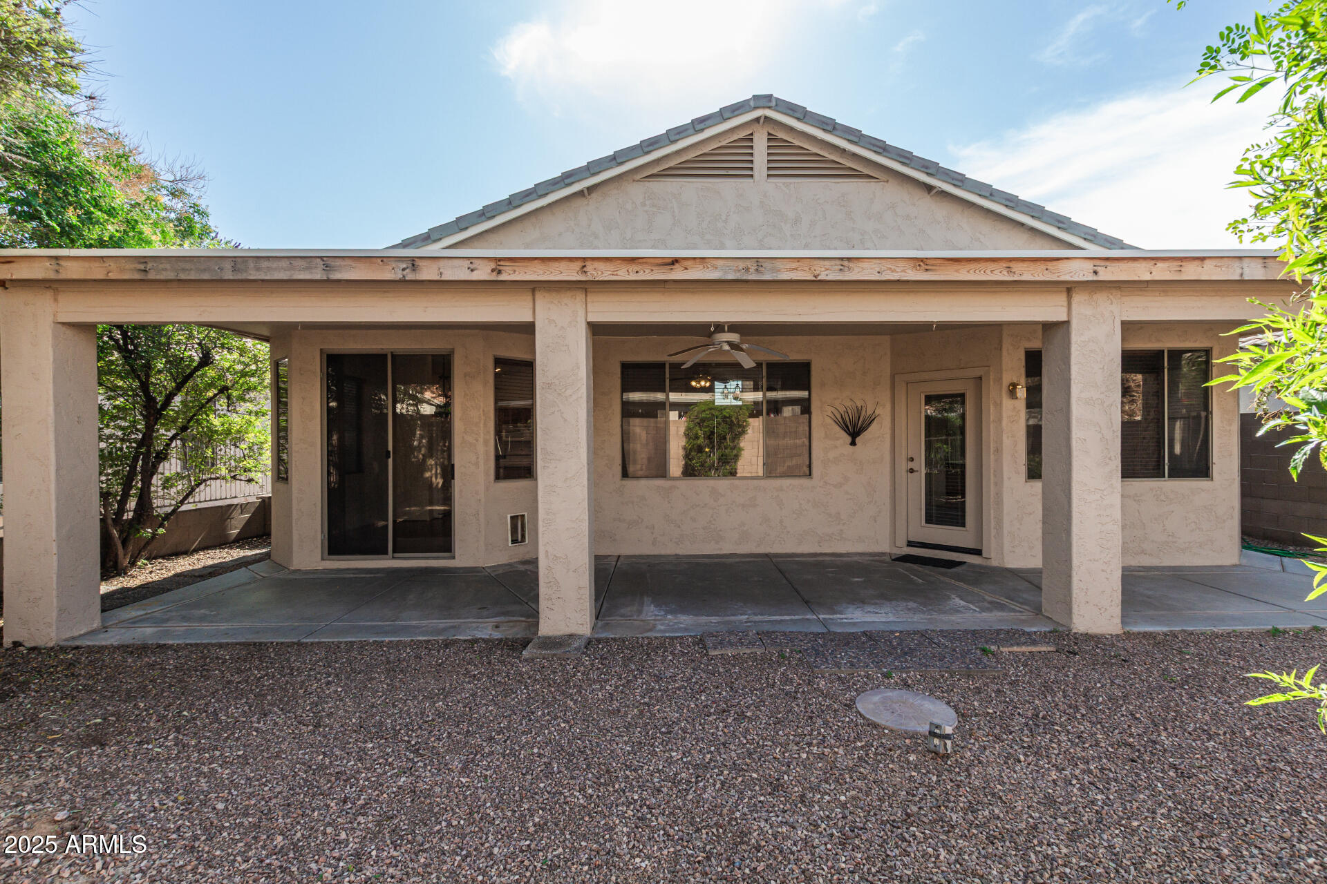 17632 W ARCADIA Drive