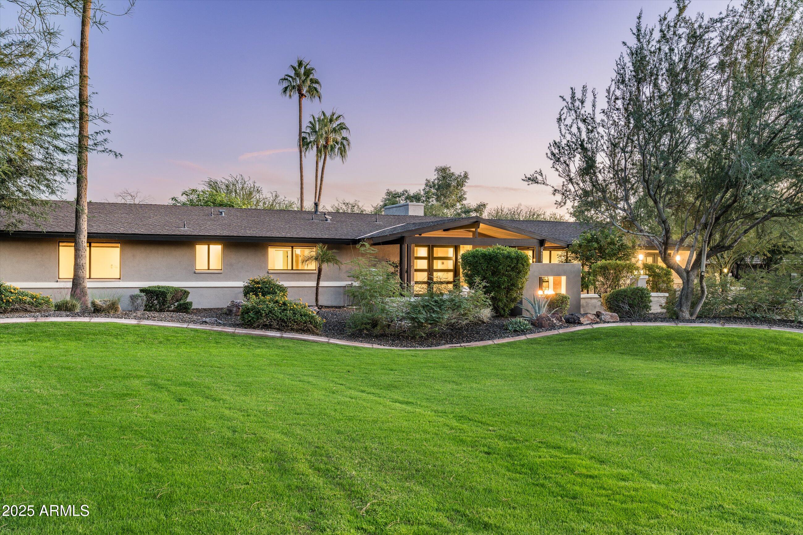 4605 E ORANGE Drive