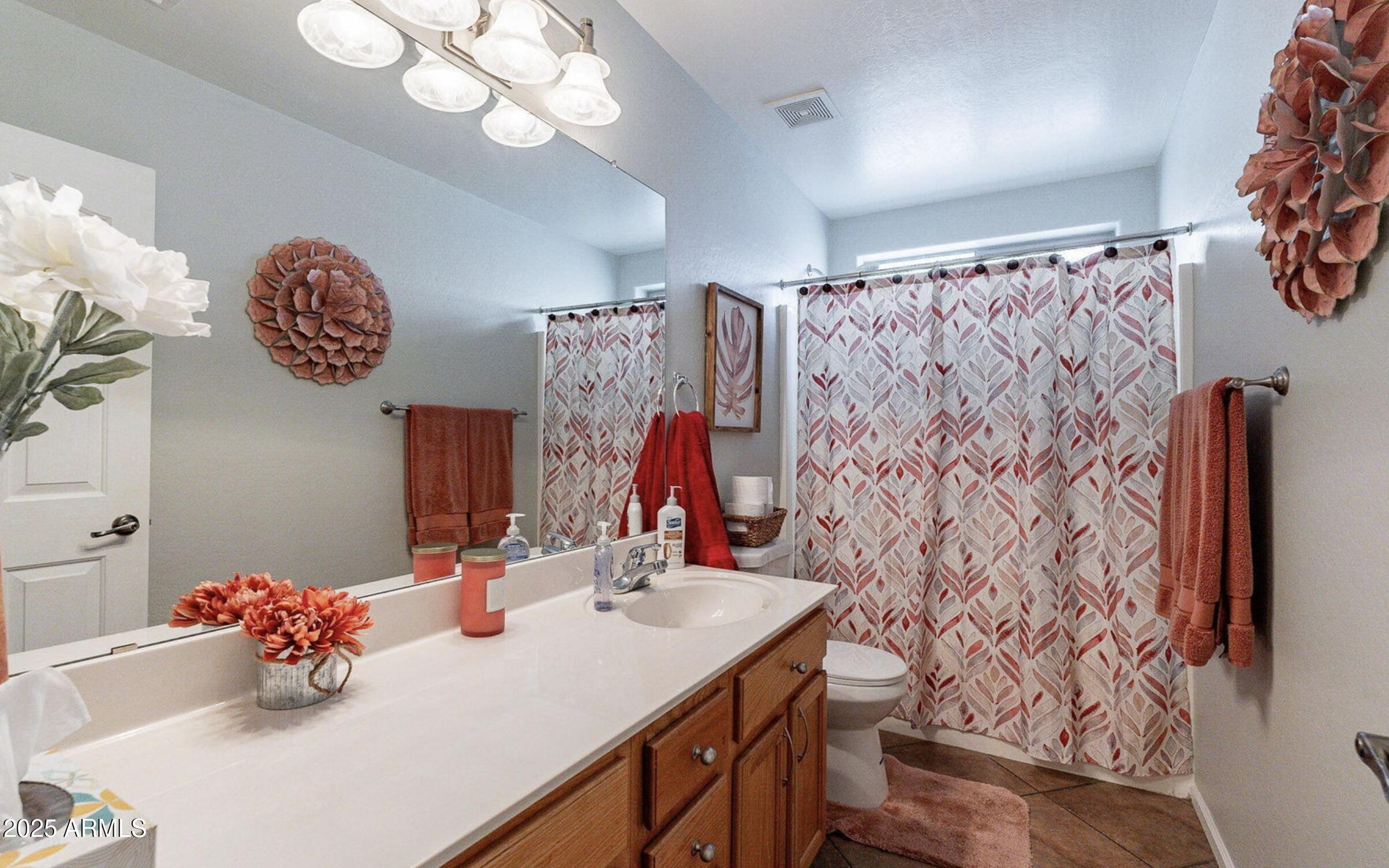 16680 W SAGUARO Lane