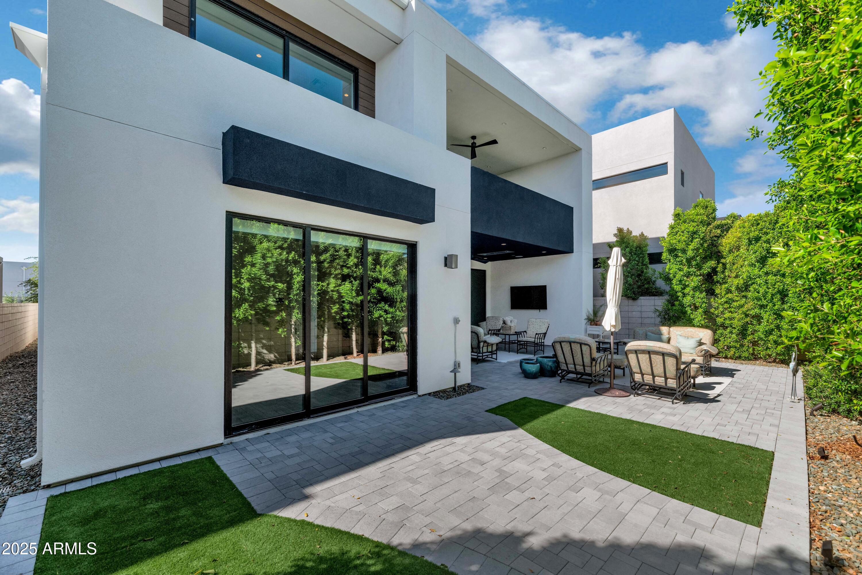 4627 N 61ST Place