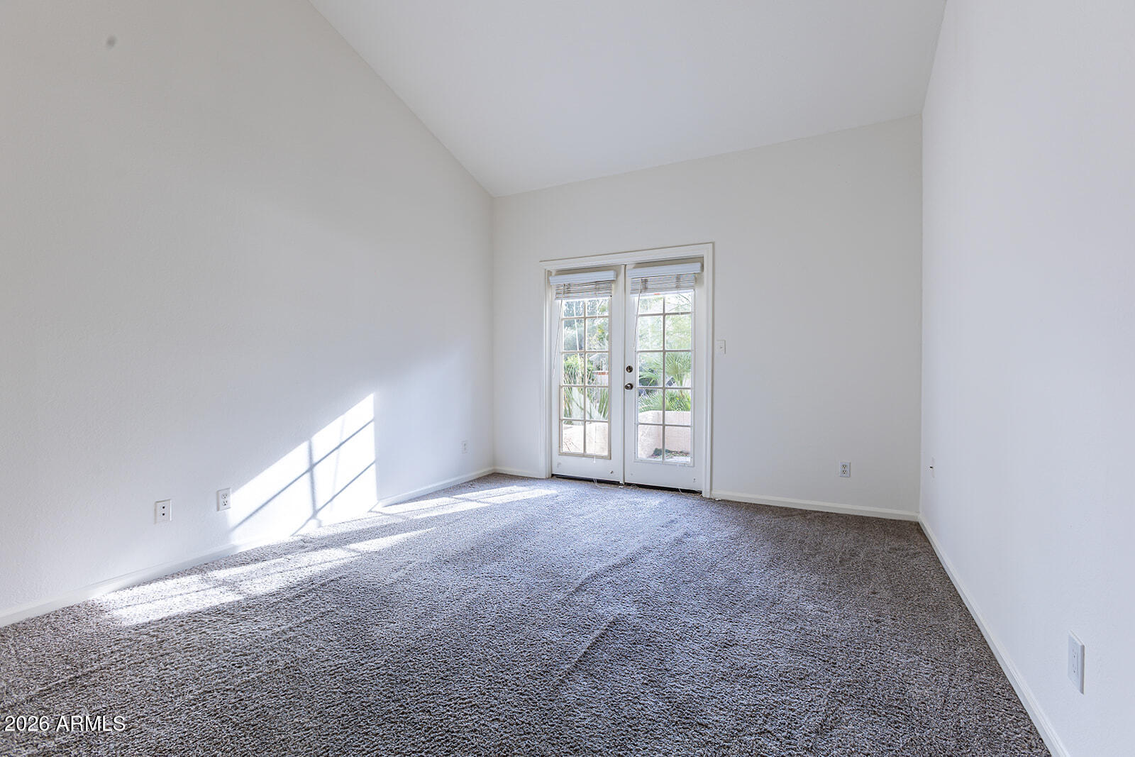 2626 E ARIZONA BILTMORE Circle 15