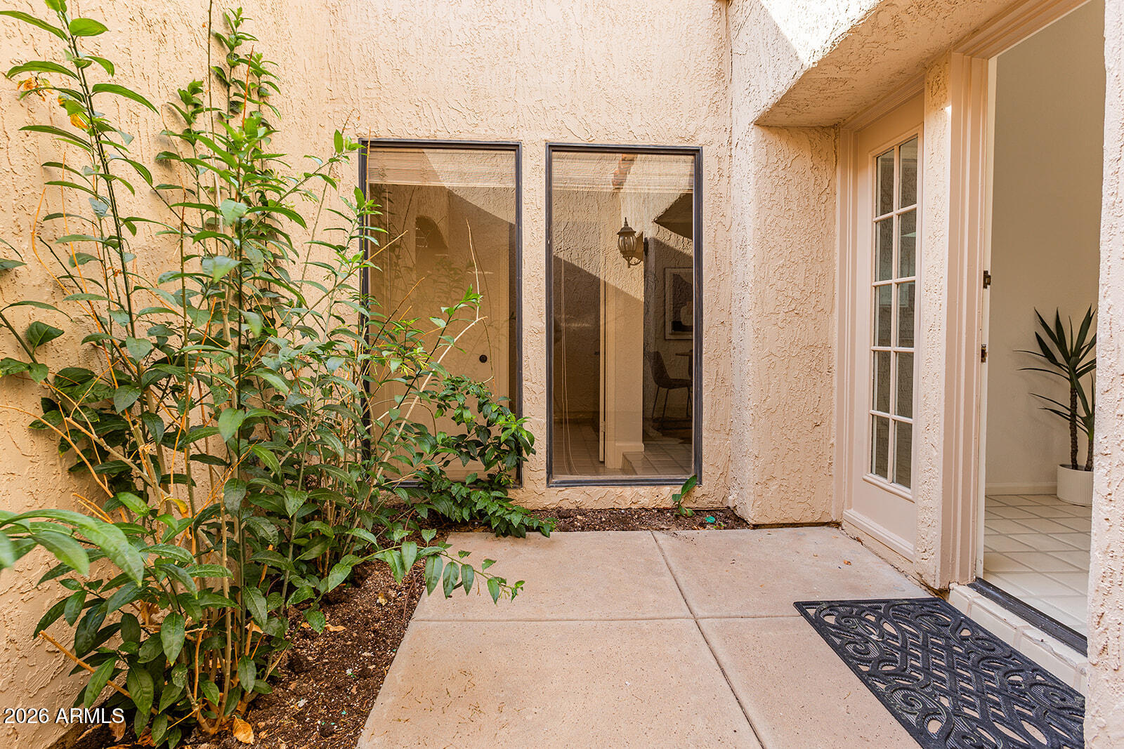 2626 E ARIZONA BILTMORE Circle 15