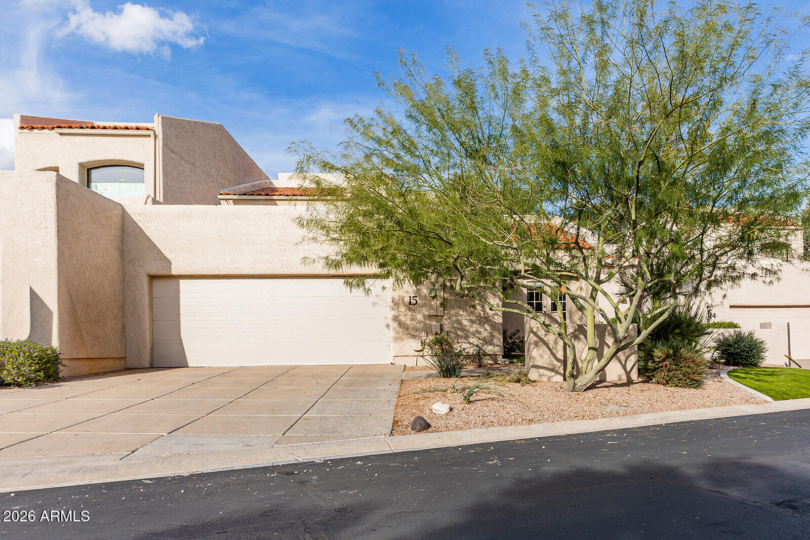 2626 E ARIZONA BILTMORE Circle 15