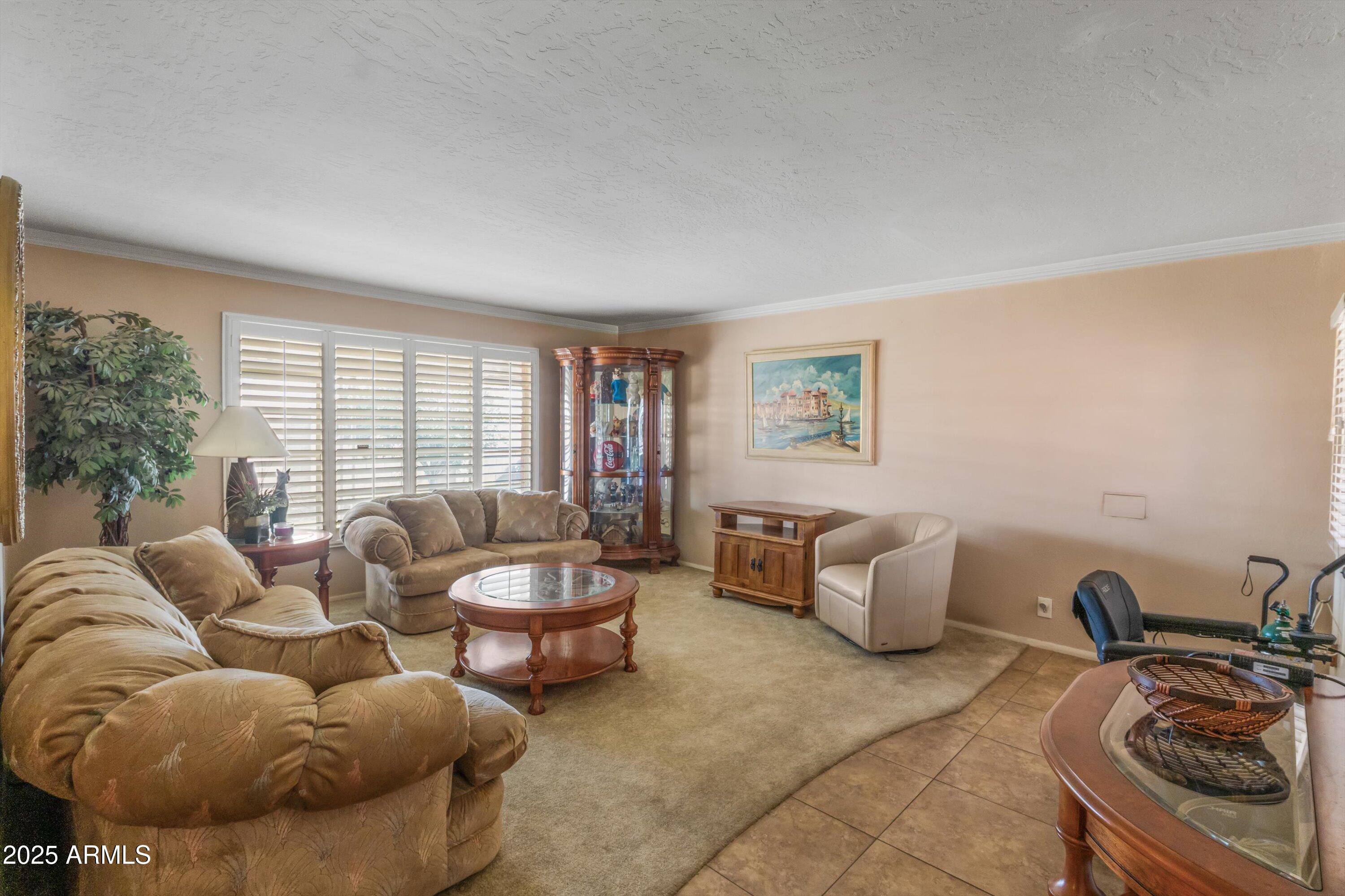 6537 N 41ST Drive