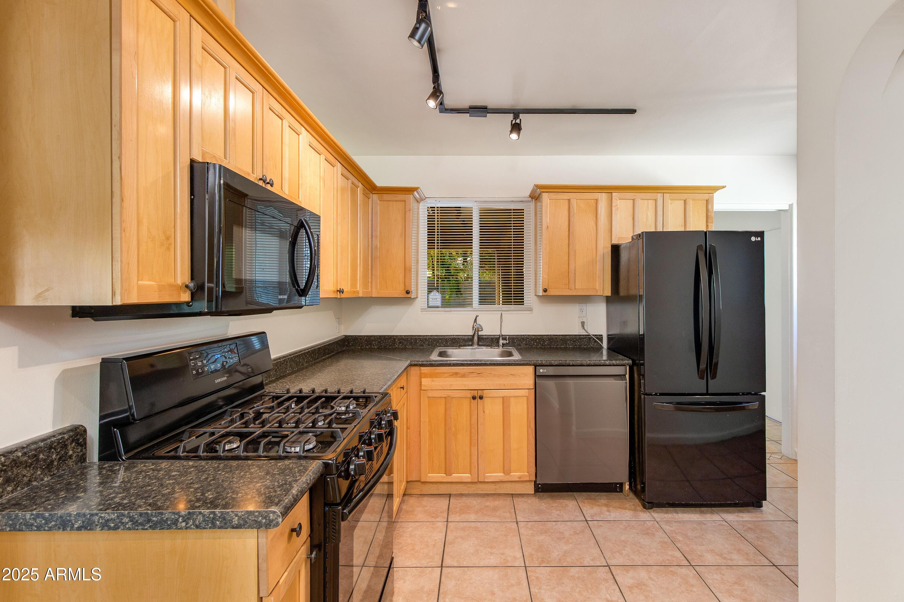 4808 N 29th Place
