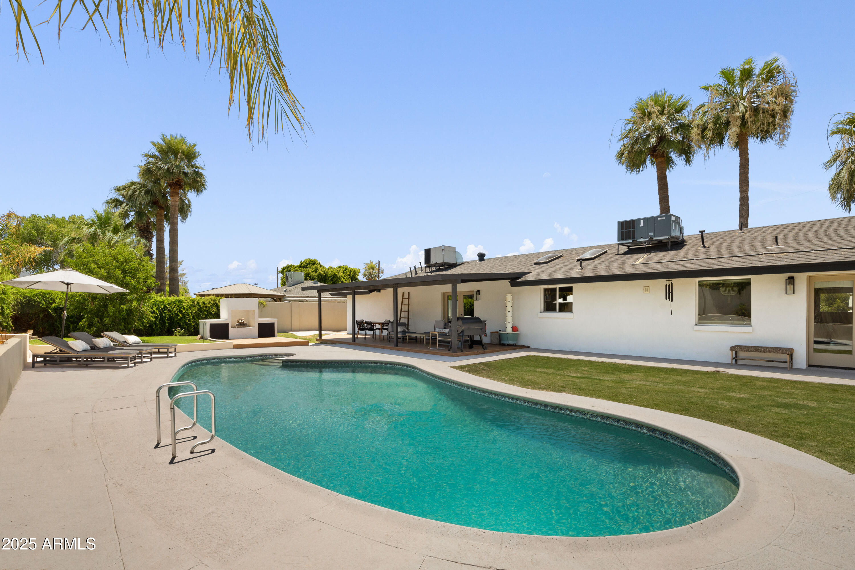 2331 N 53RD Street