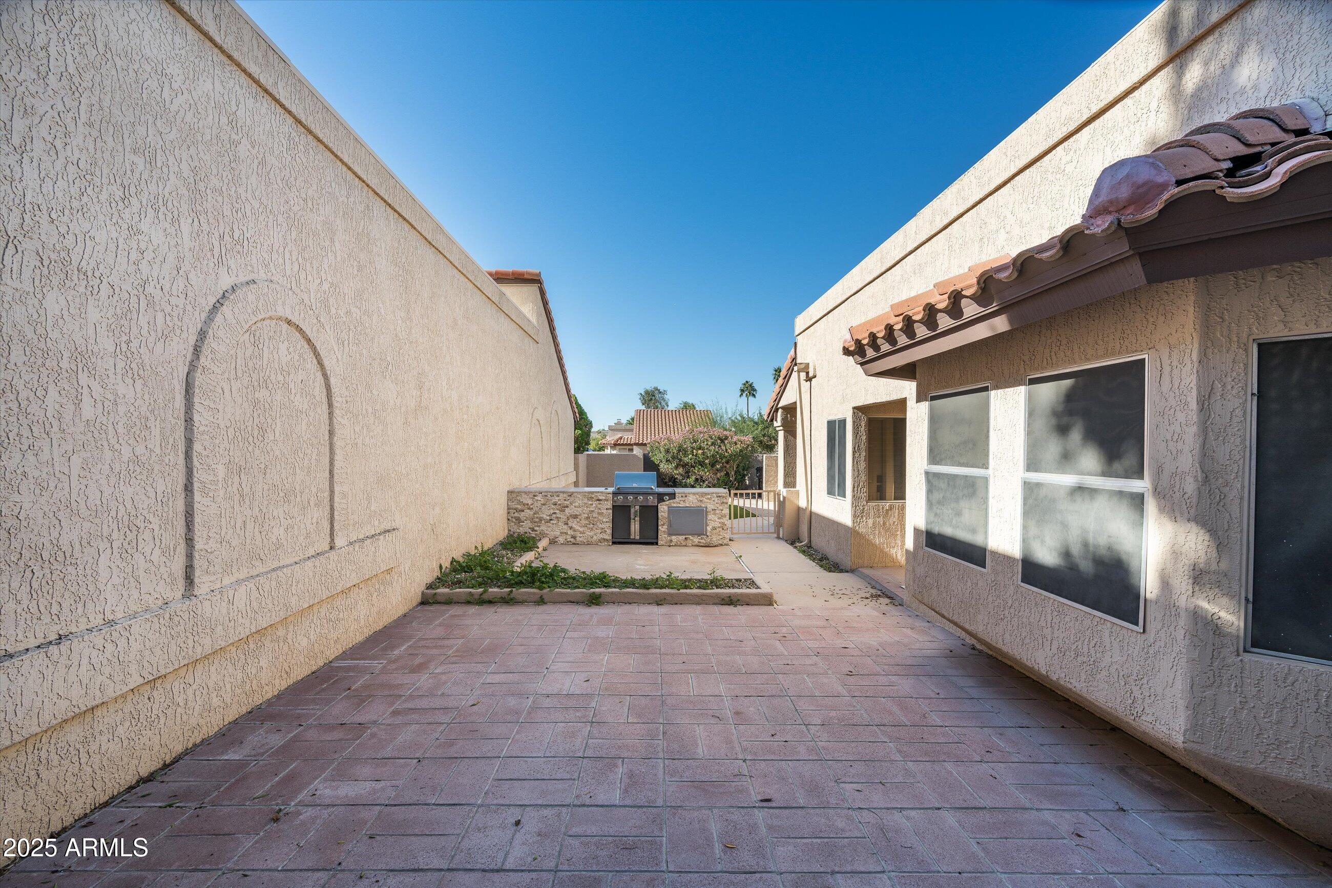 11079 N 109TH Place
