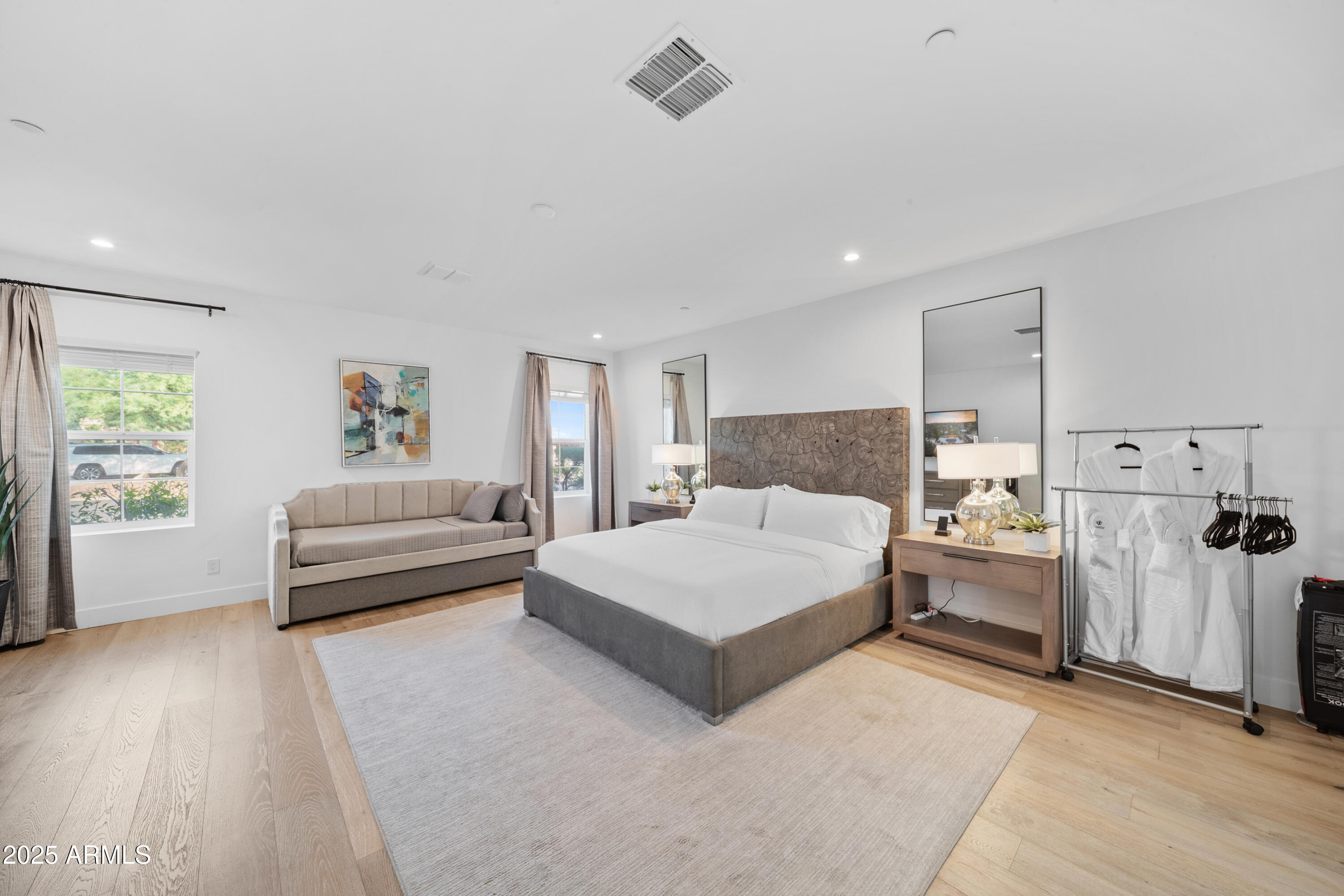 14002 N 67TH Place