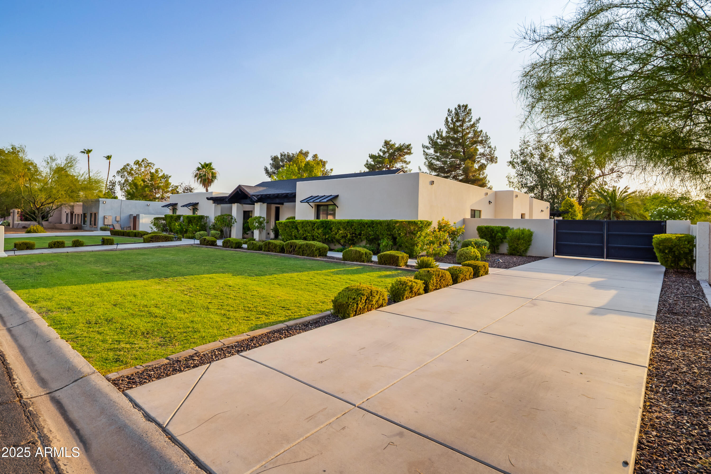 14002 N 67TH Place