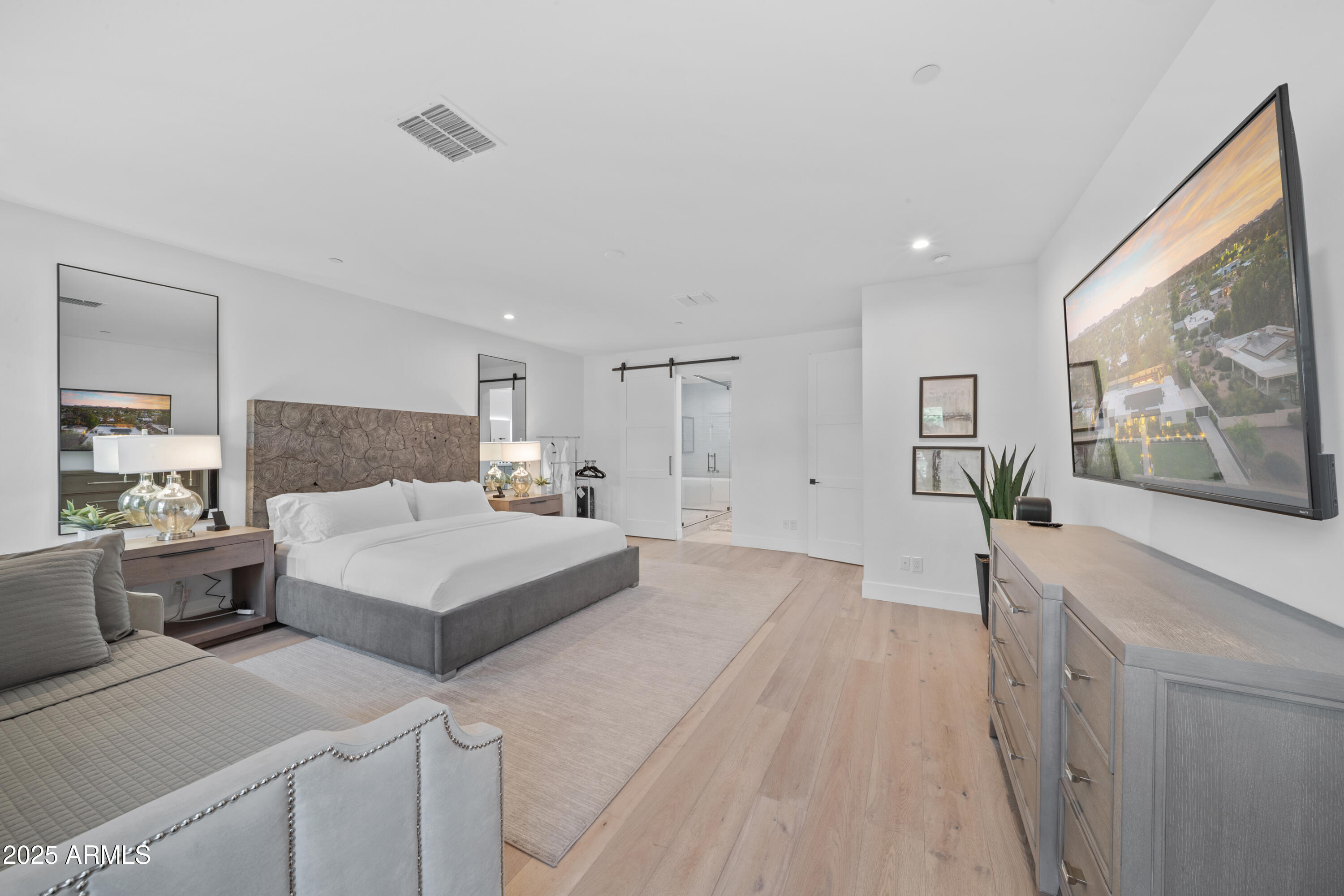 14002 N 67TH Place