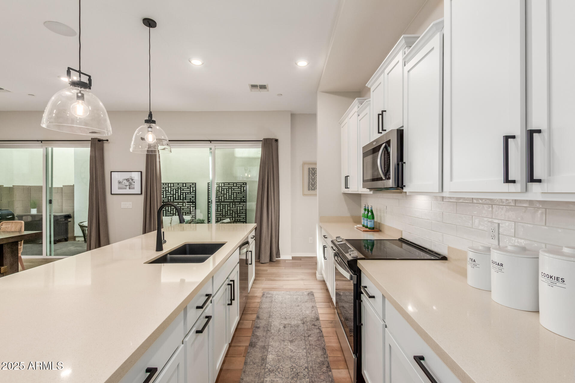 283 E BALSAM Drive