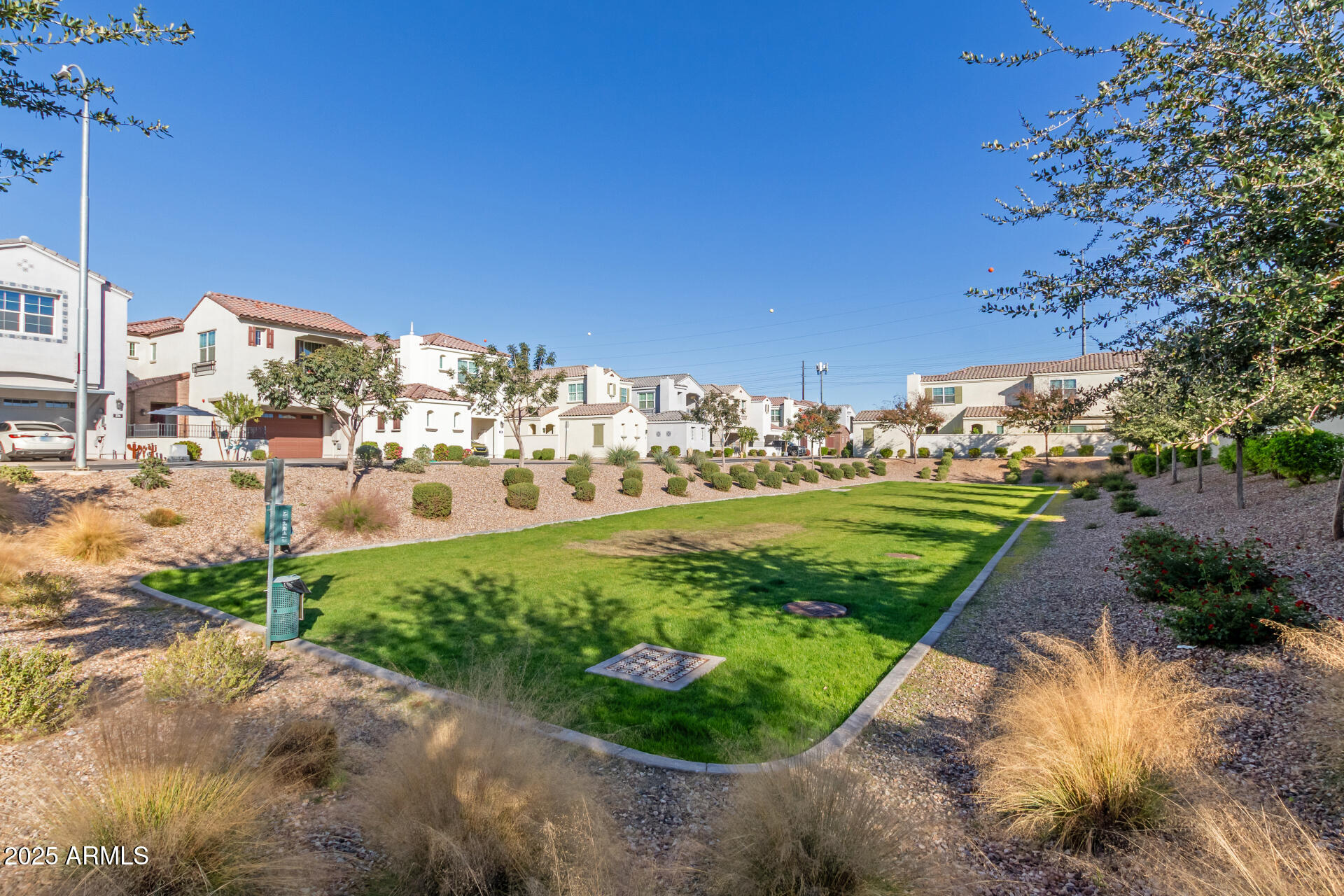 283 E BALSAM Drive