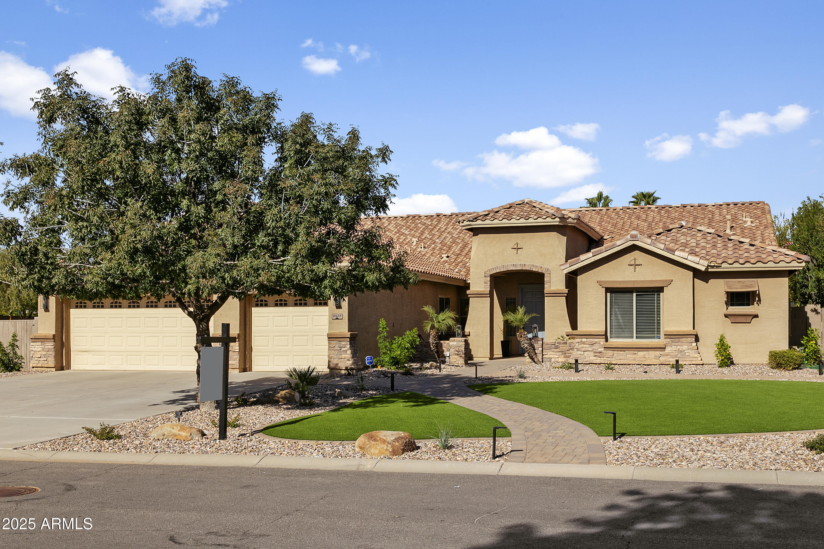 11628 E Starflower Drive