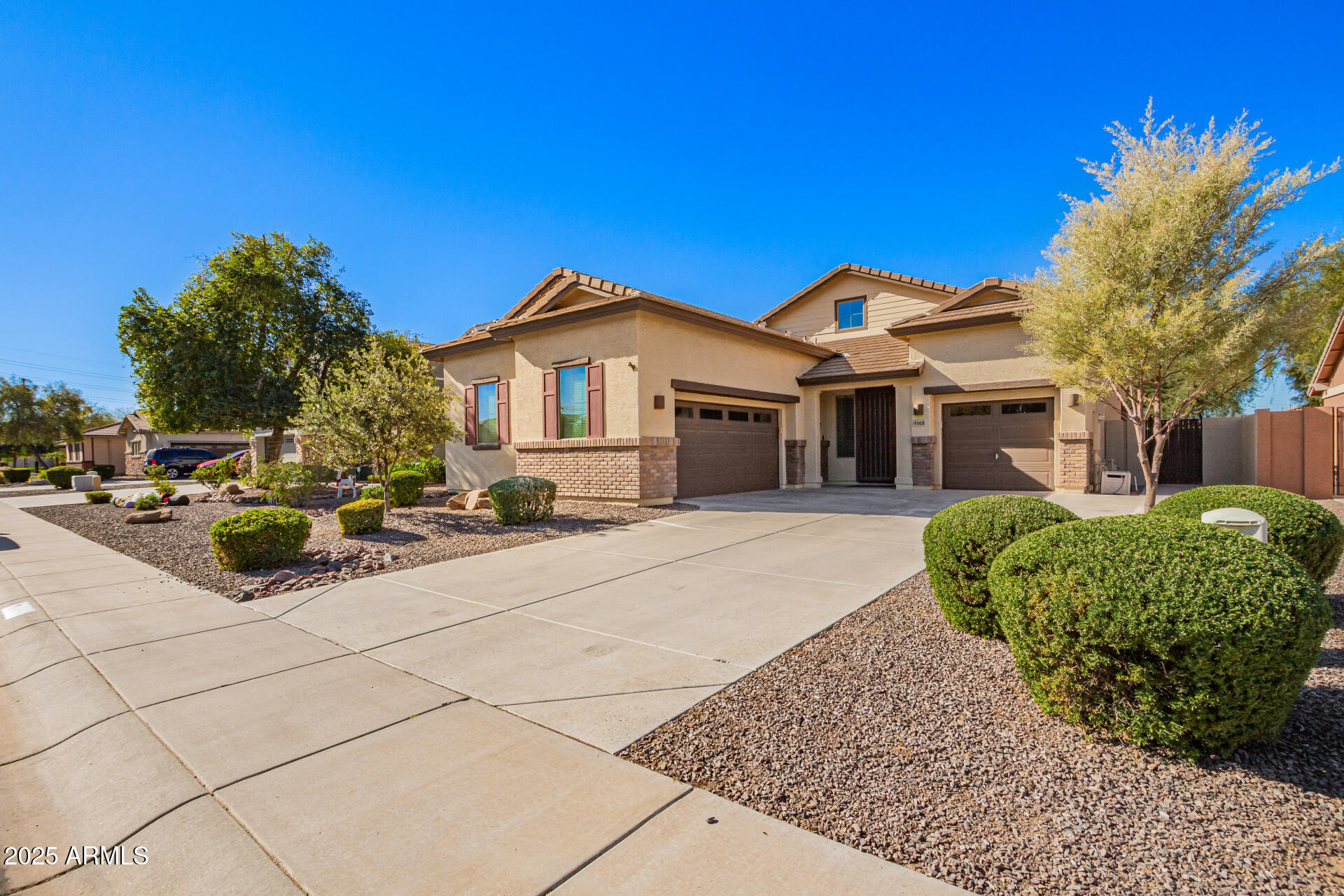 4668 S MCMINN Drive