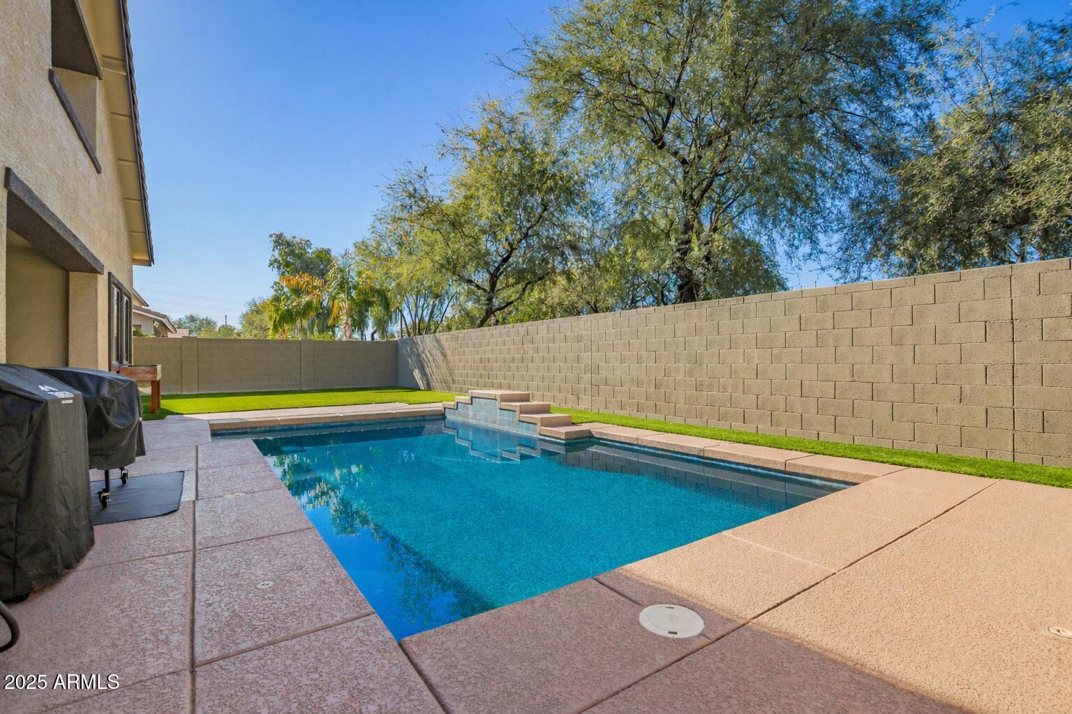 4668 S MCMINN Drive