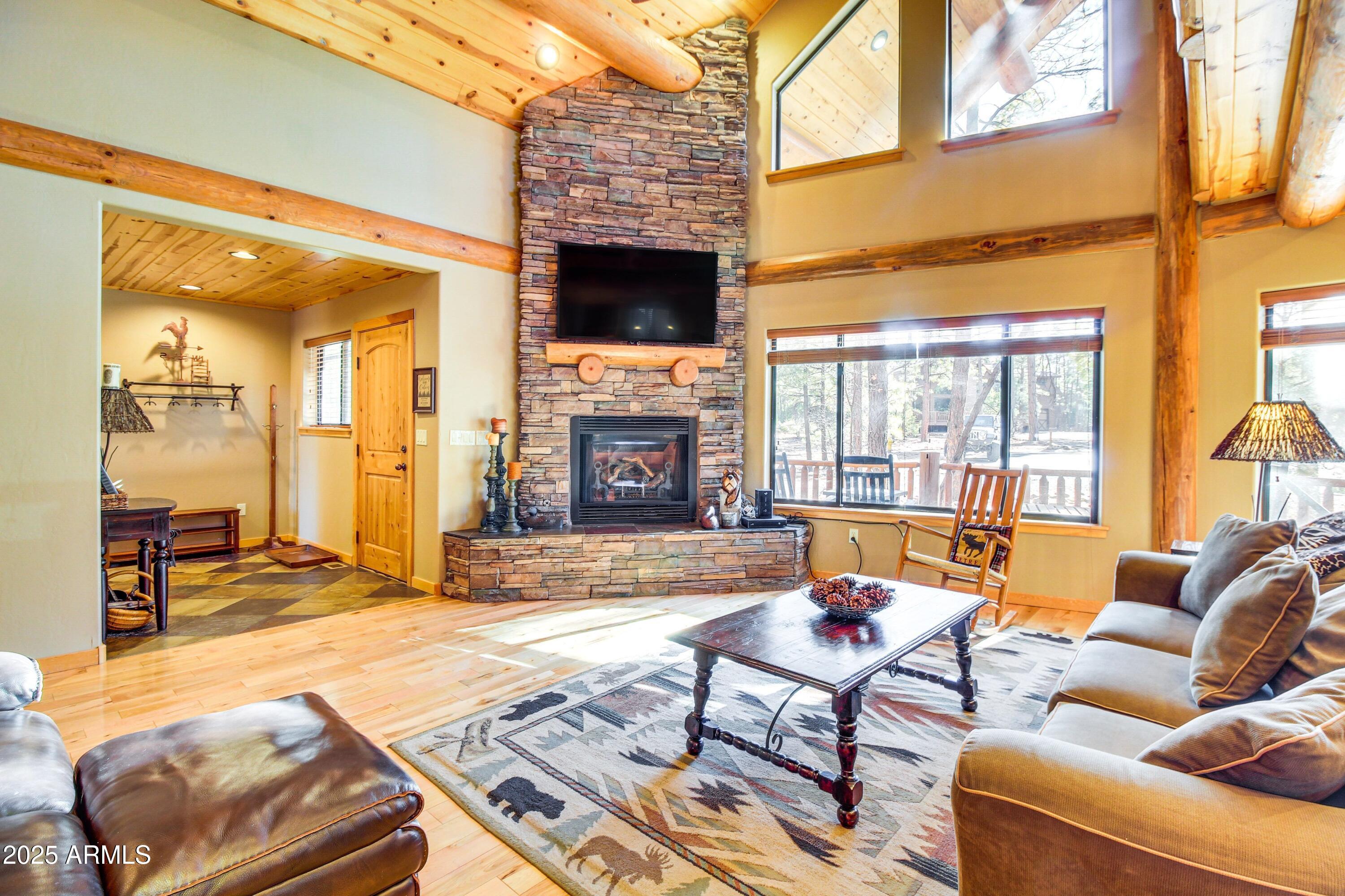 3330 W Tobasa Lane