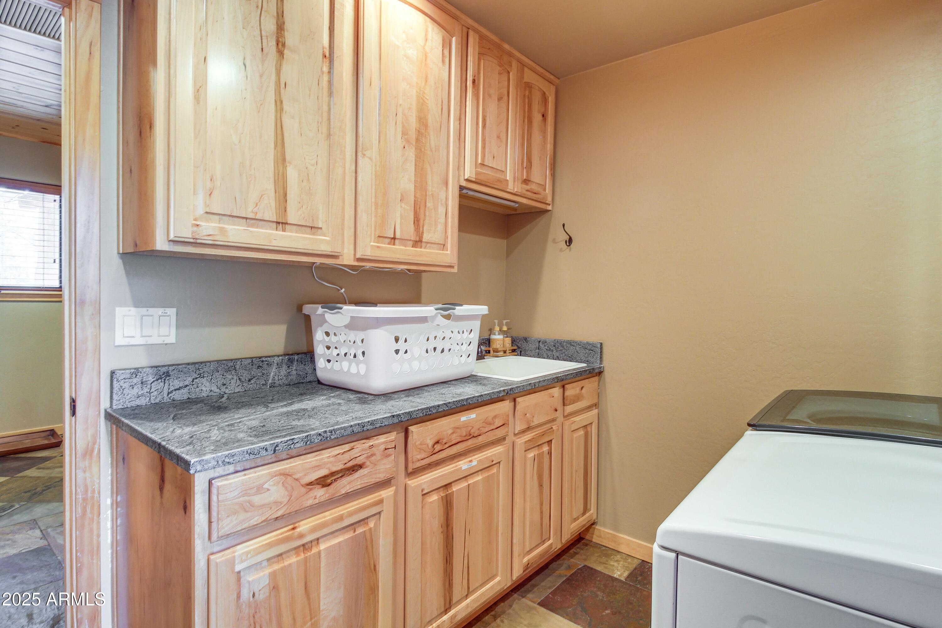 3330 W Tobasa Lane