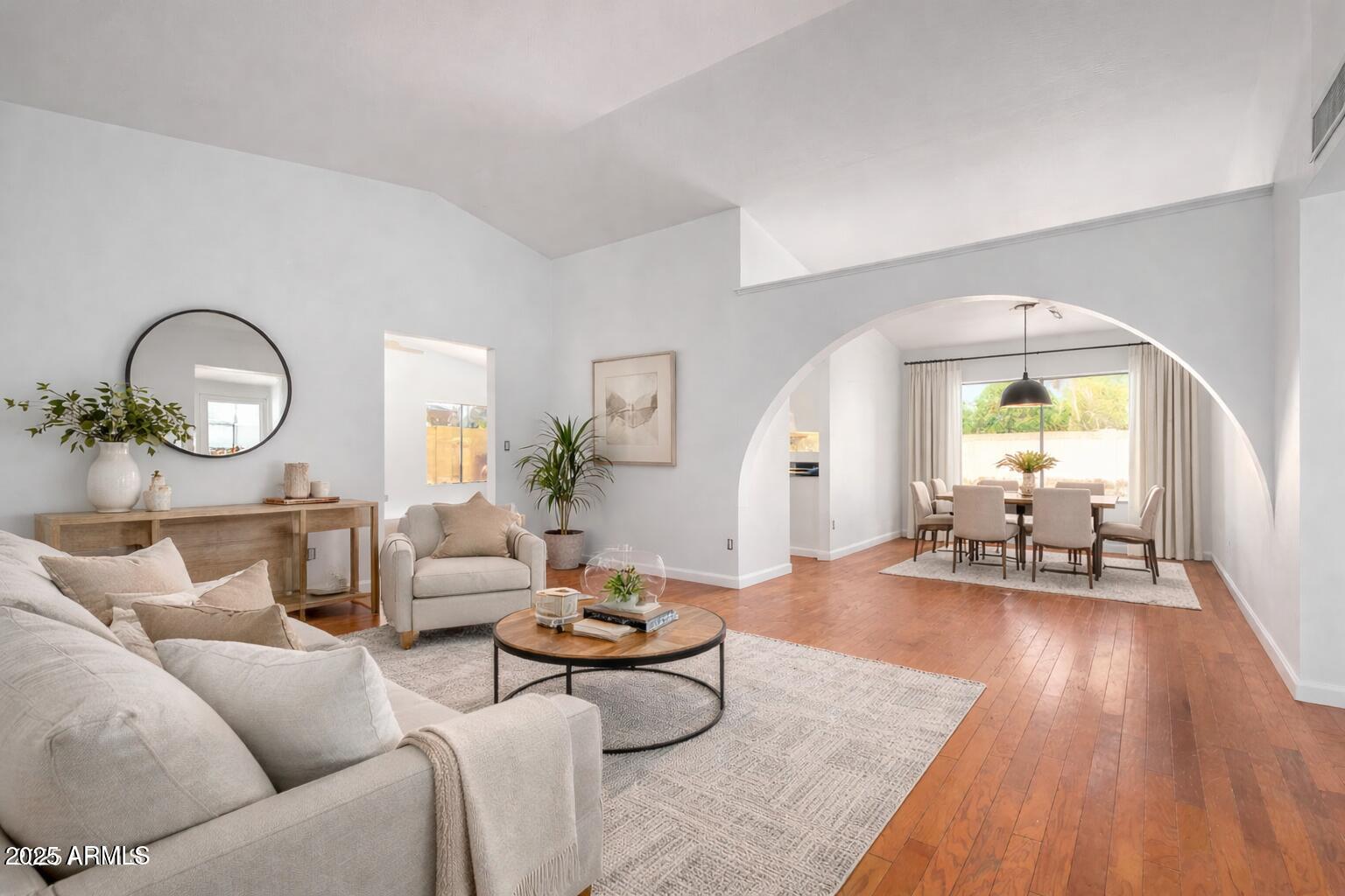 3408 W TOPEKA Drive