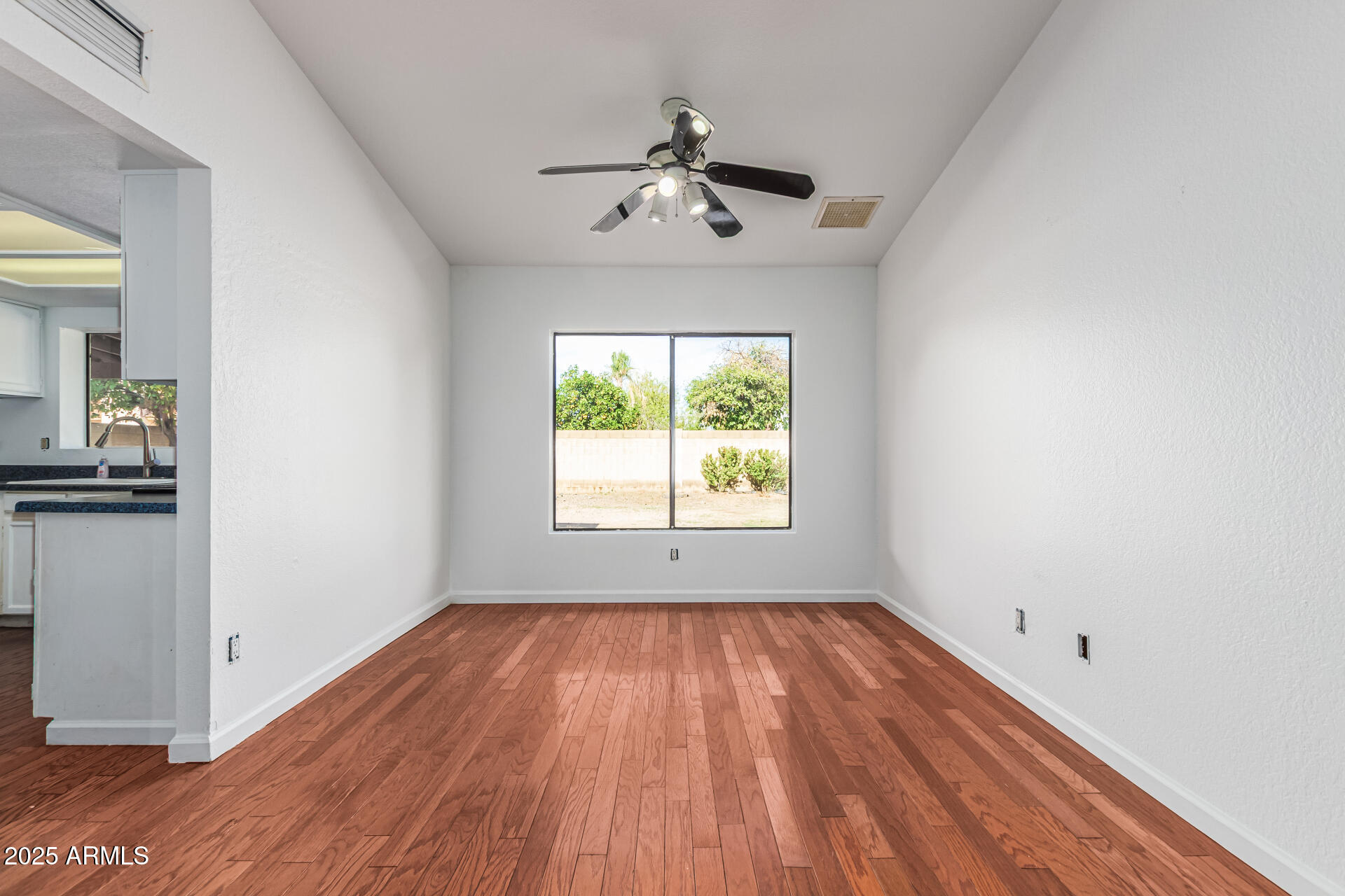 3408 W TOPEKA Drive