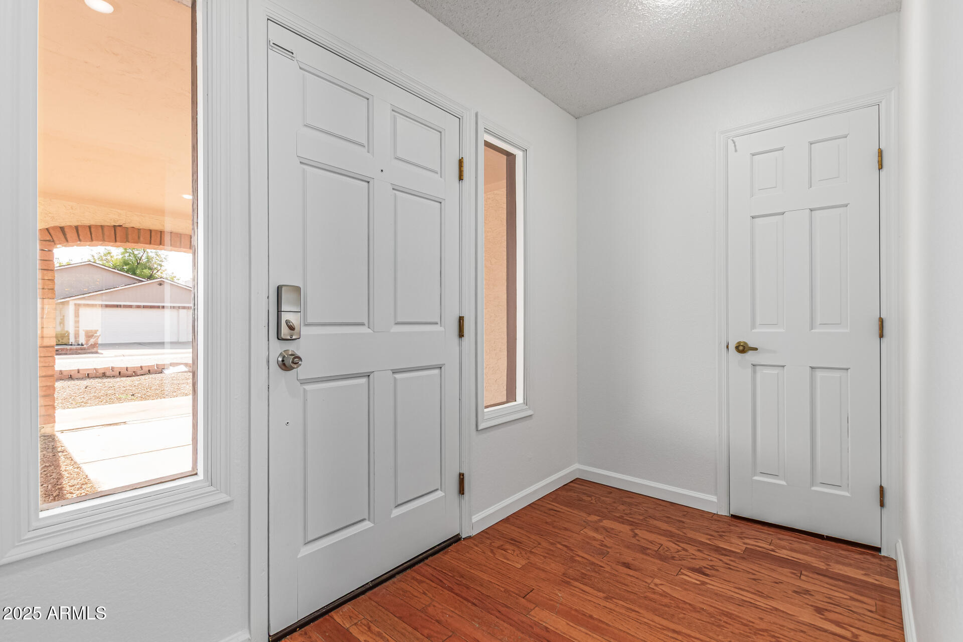 3408 W TOPEKA Drive