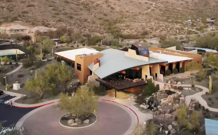 1535 W MOLLY Lane