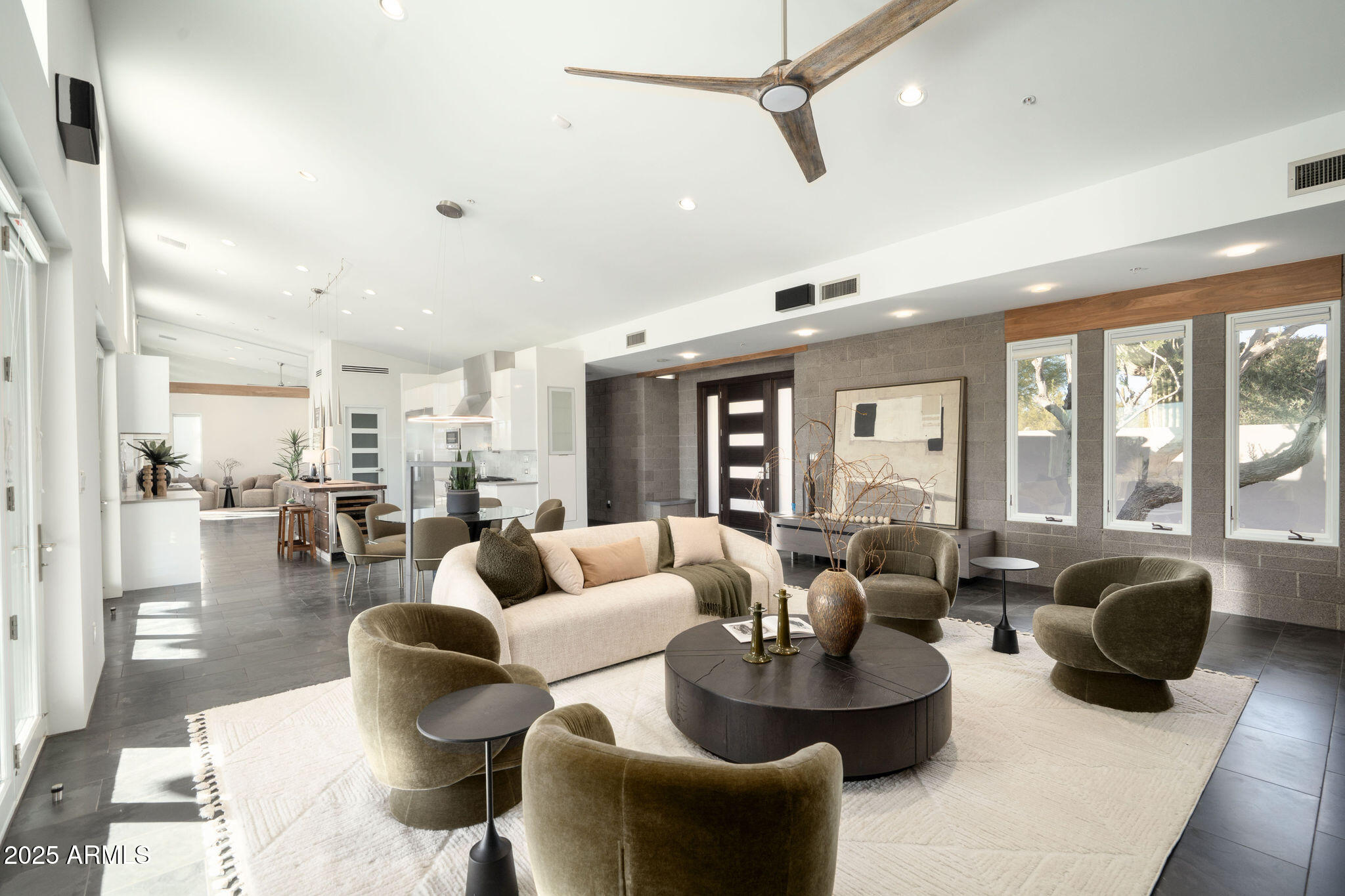 6919 E MONTERRA Way