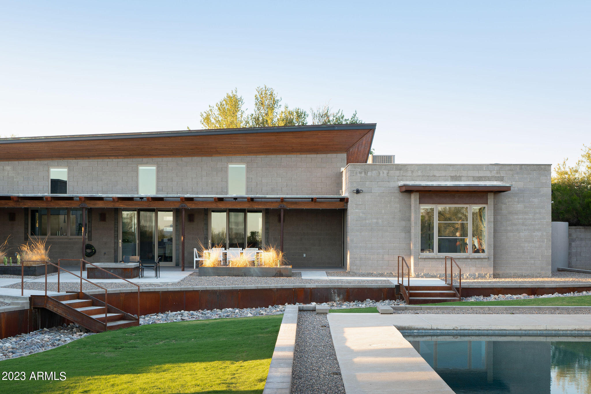 6919 E MONTERRA Way