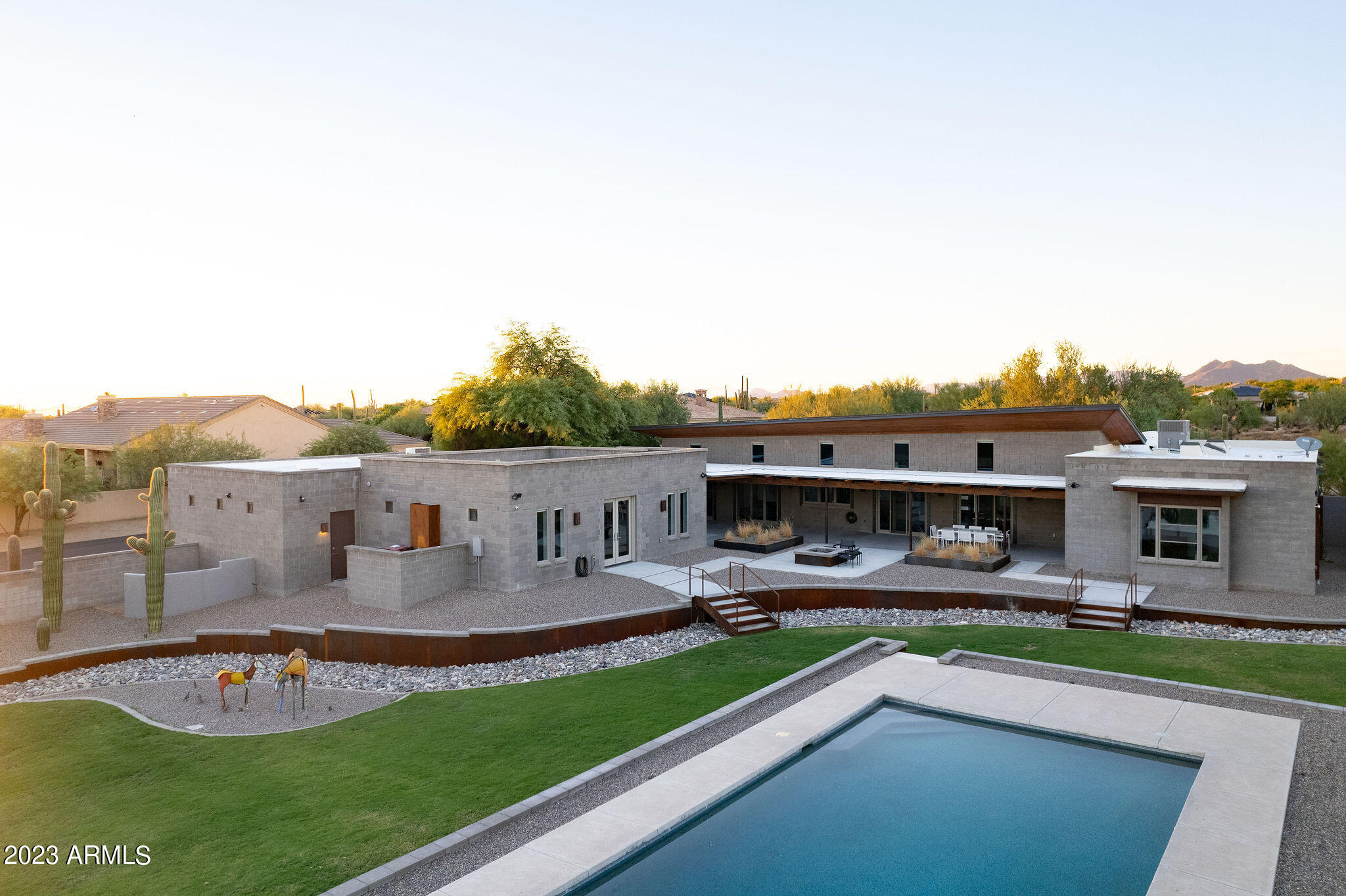 6919 E MONTERRA Way