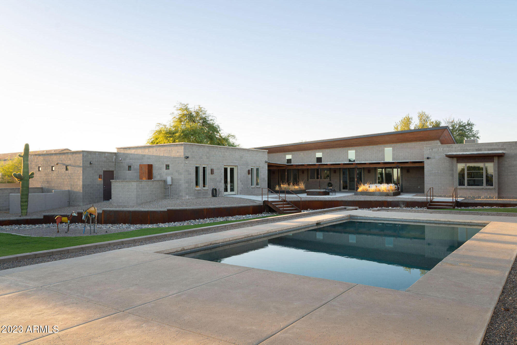6919 E MONTERRA Way