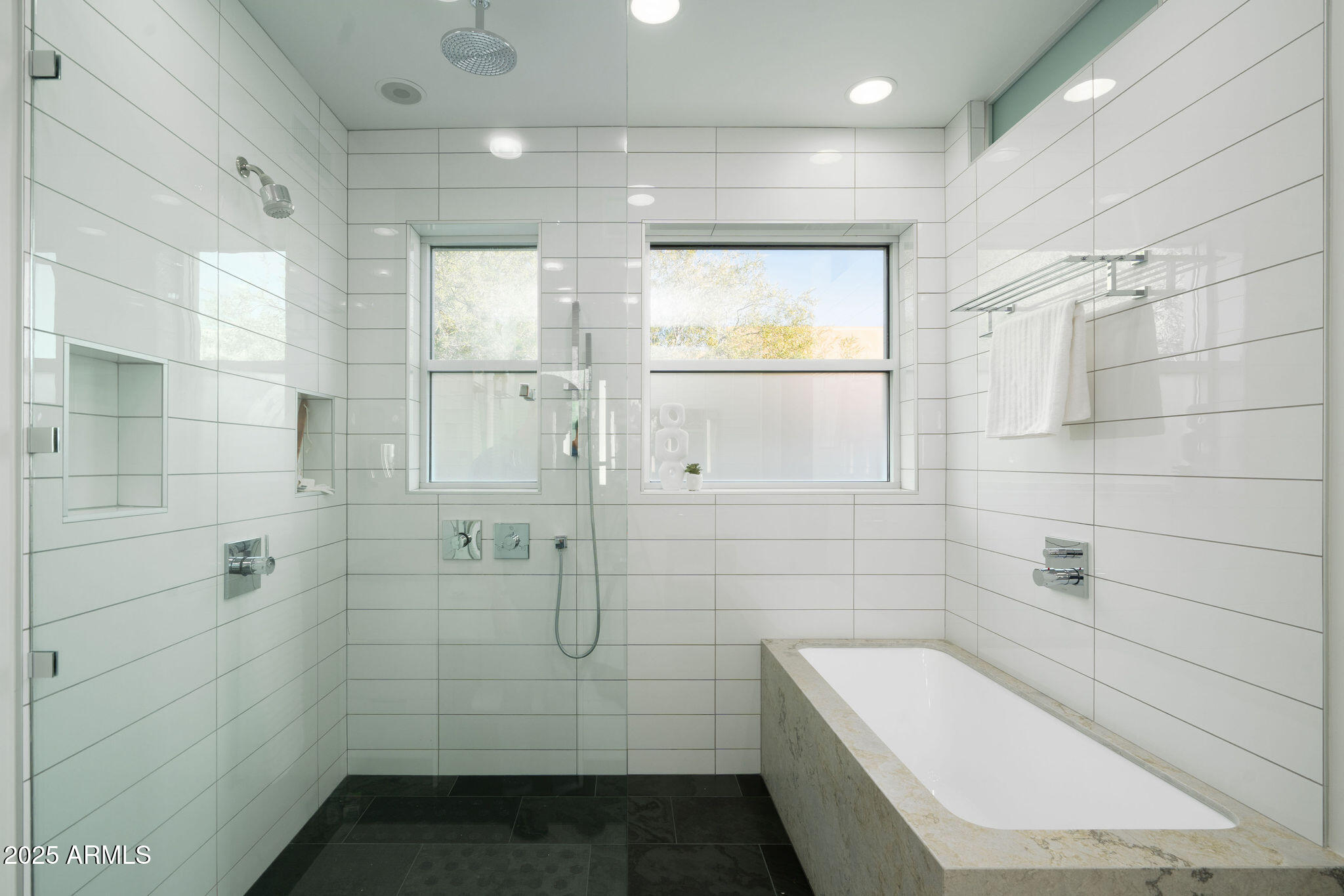 6919 E MONTERRA Way