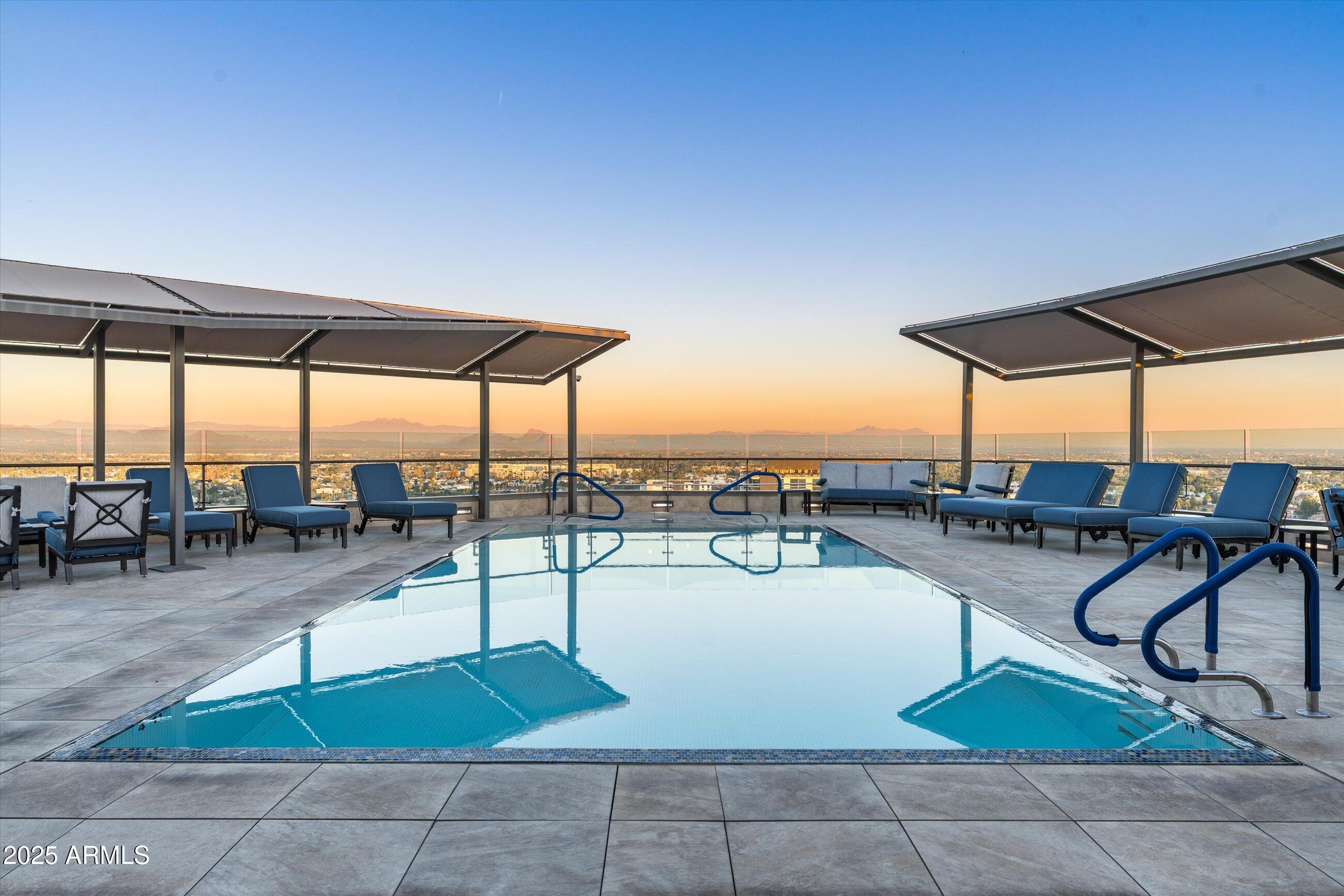 7181 E Camelback Road 1202