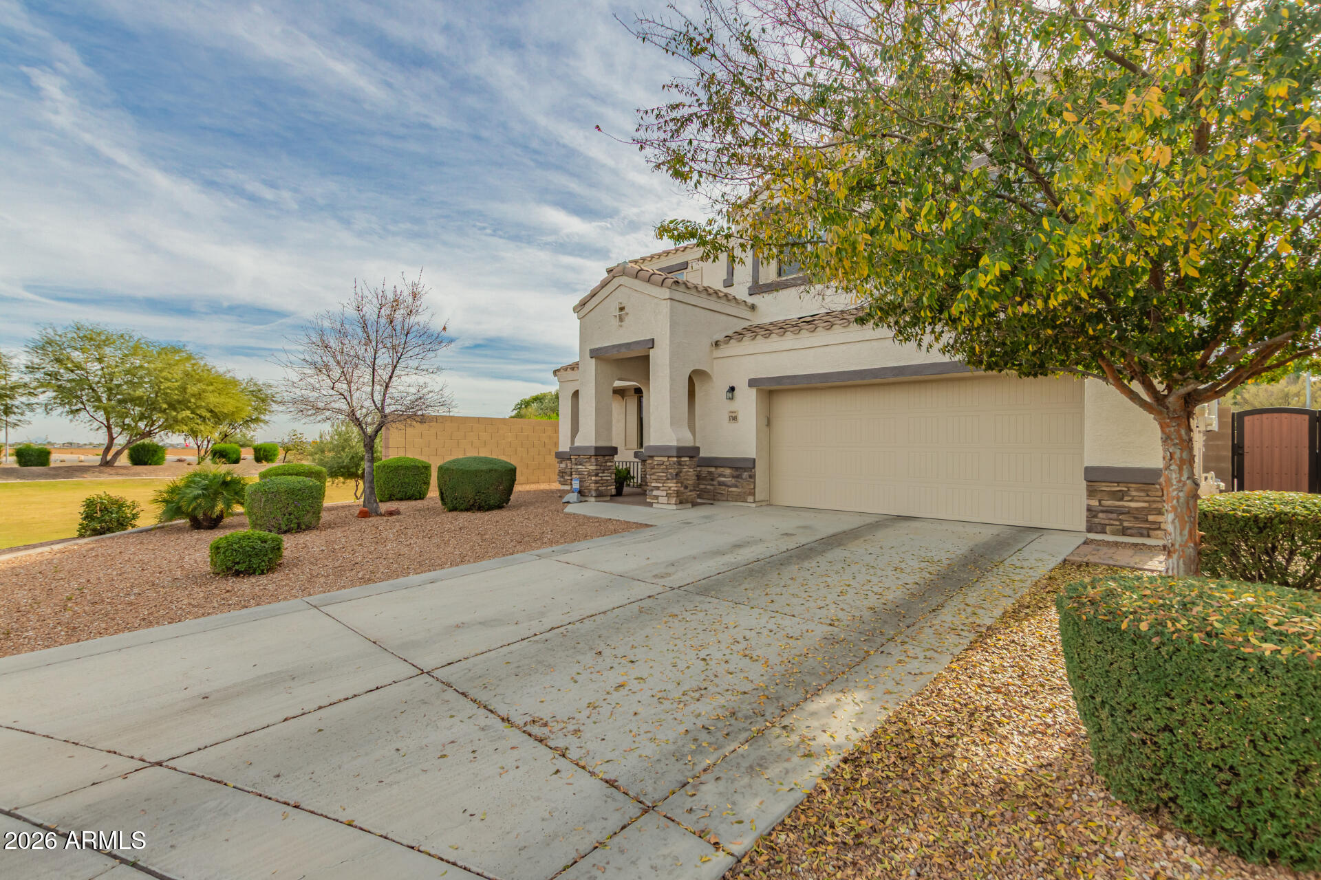 17149 W LISBON Lane