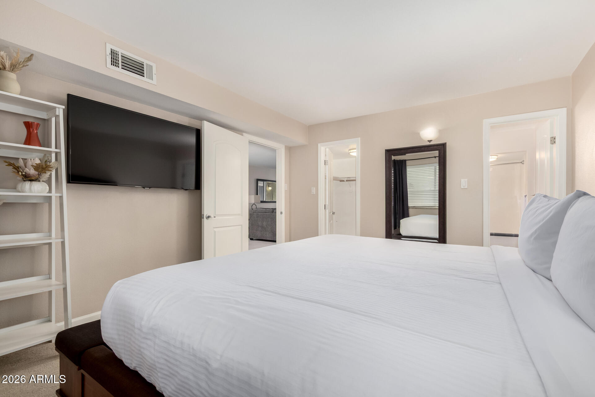 7625 E CAMELBACK Road A220