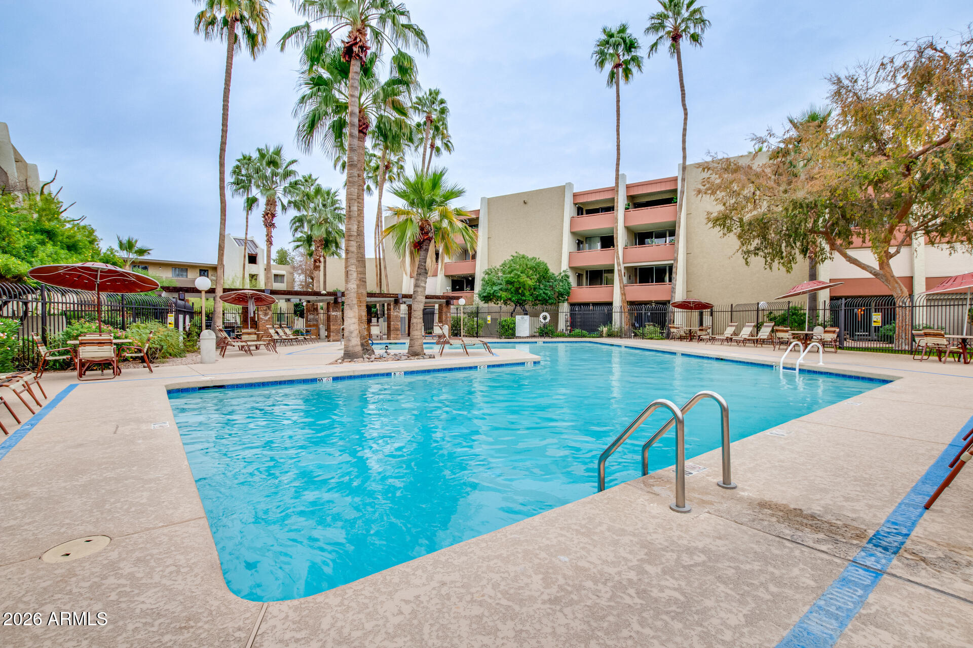 7625 E CAMELBACK Road A220