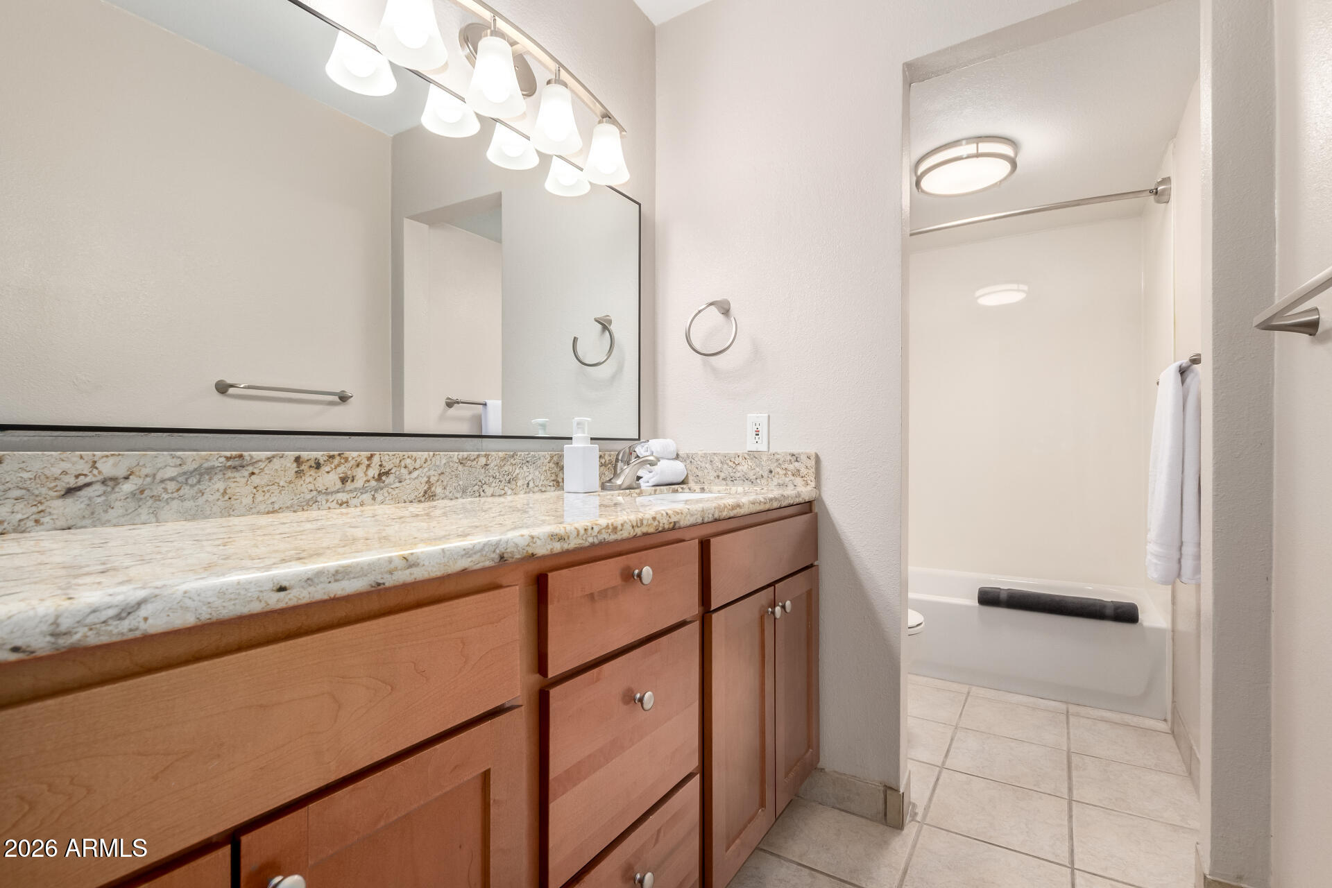 7625 E CAMELBACK Road A220