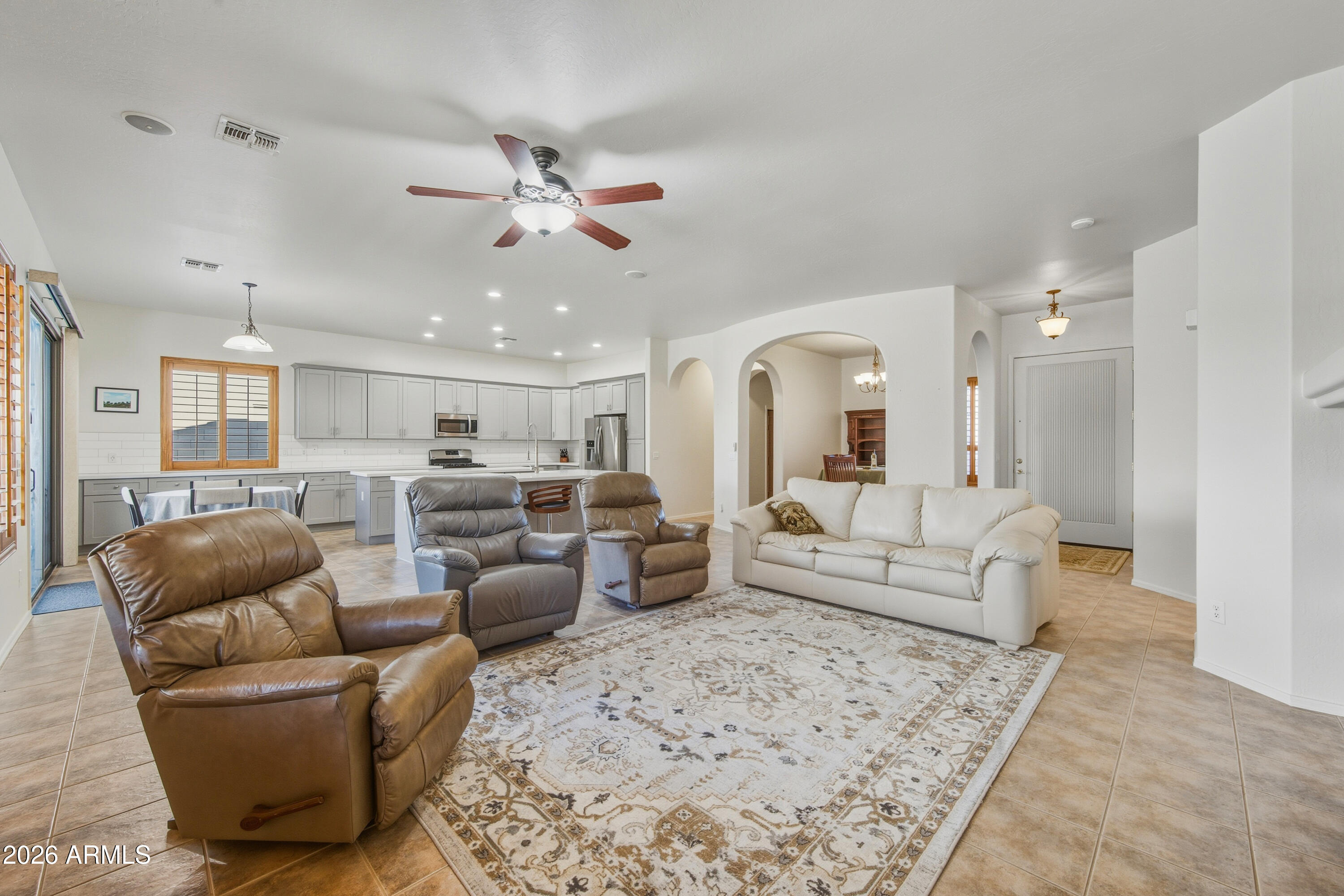 6622 S TERESA Drive