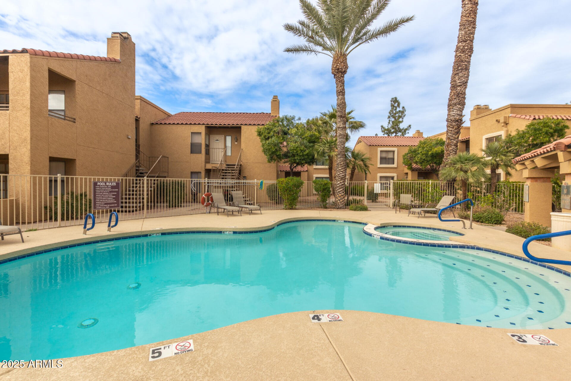 8787 E MOUNTAIN VIEW Road 2014