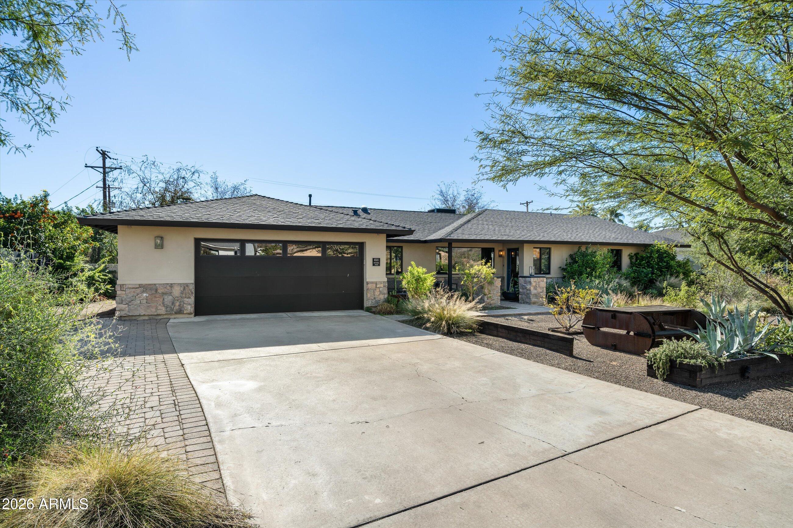 6511 E MONTEROSA Street