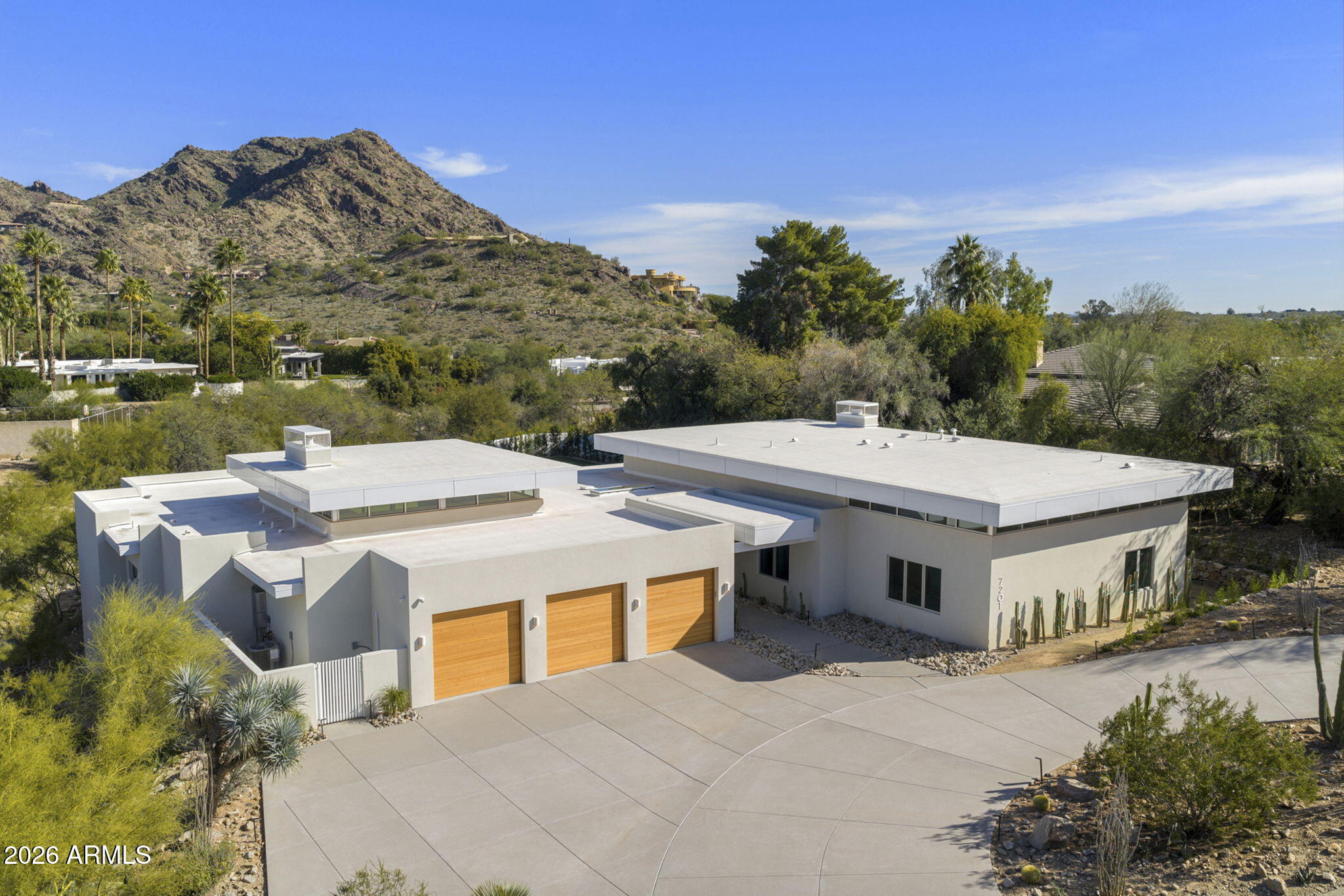 7201 N 47TH Street