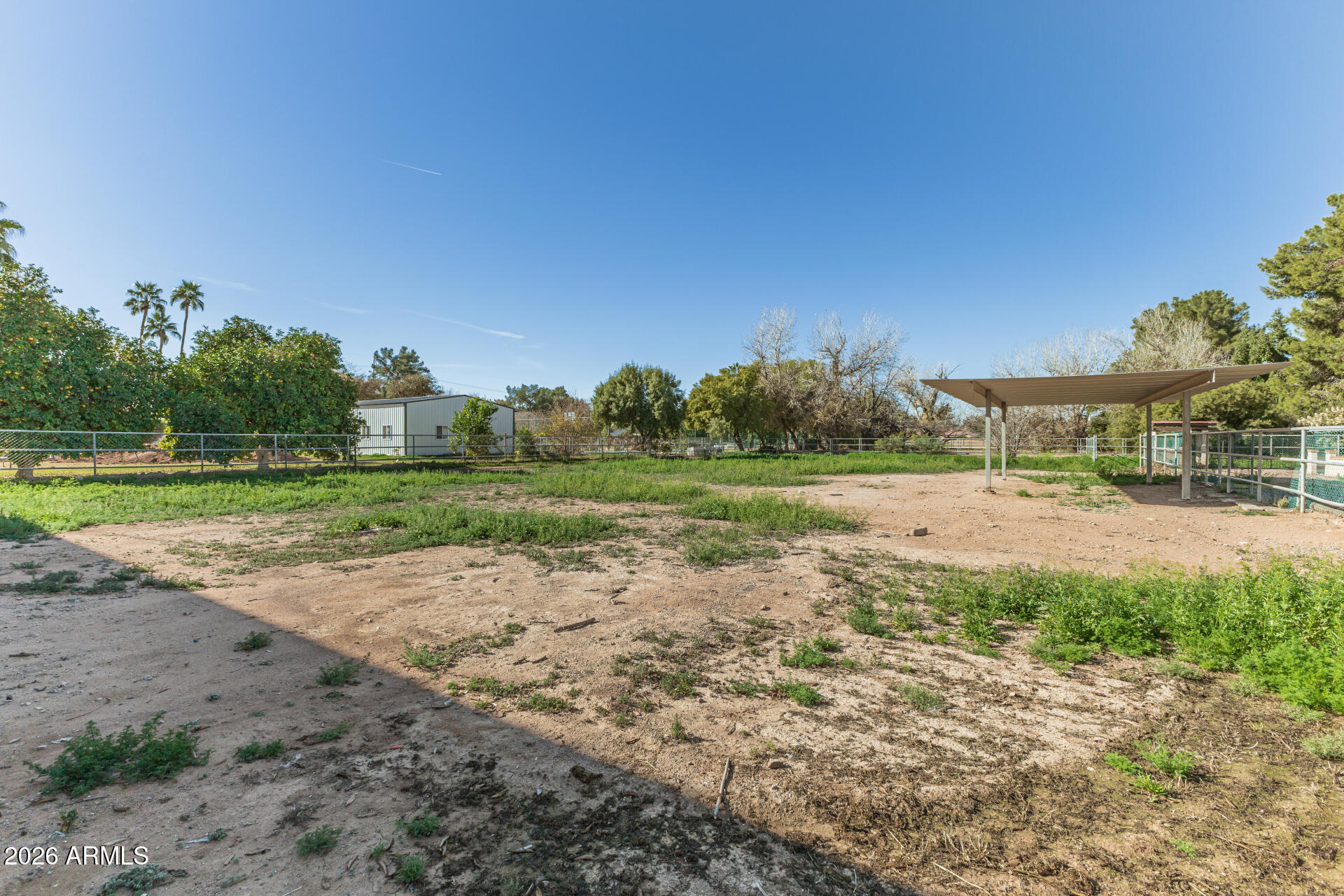 707 E REDFIELD Road E