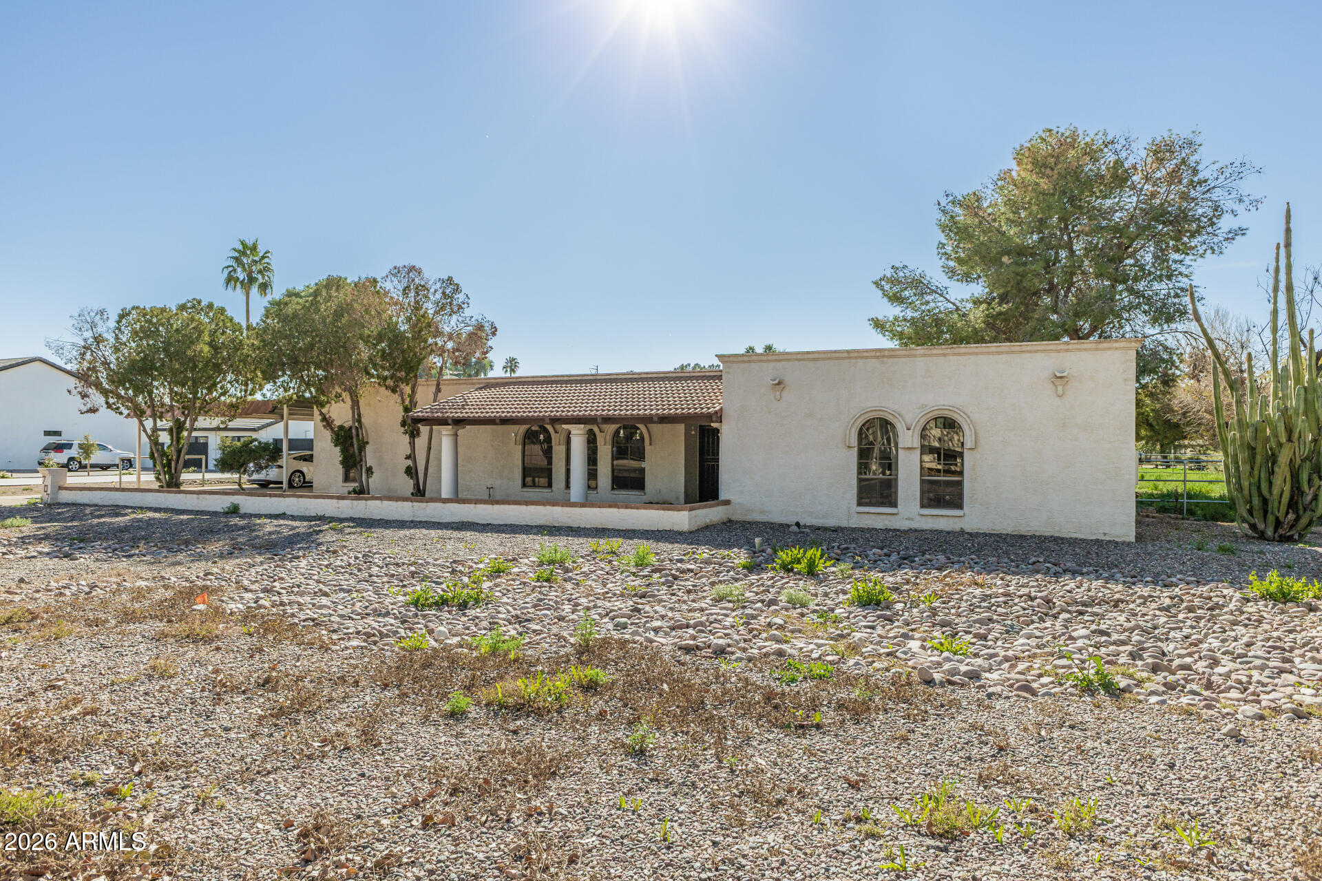 707 E REDFIELD Road E