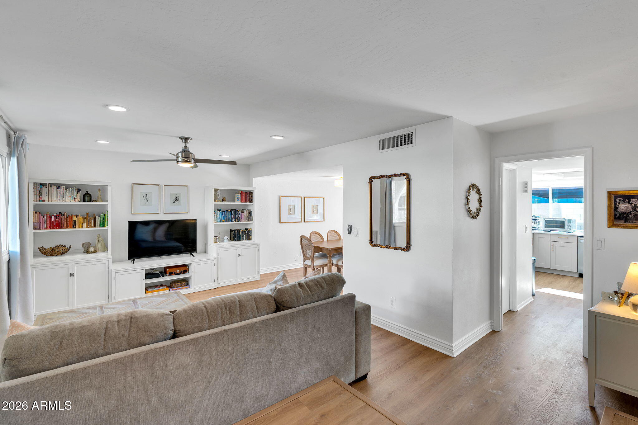4217 N MILLER Road