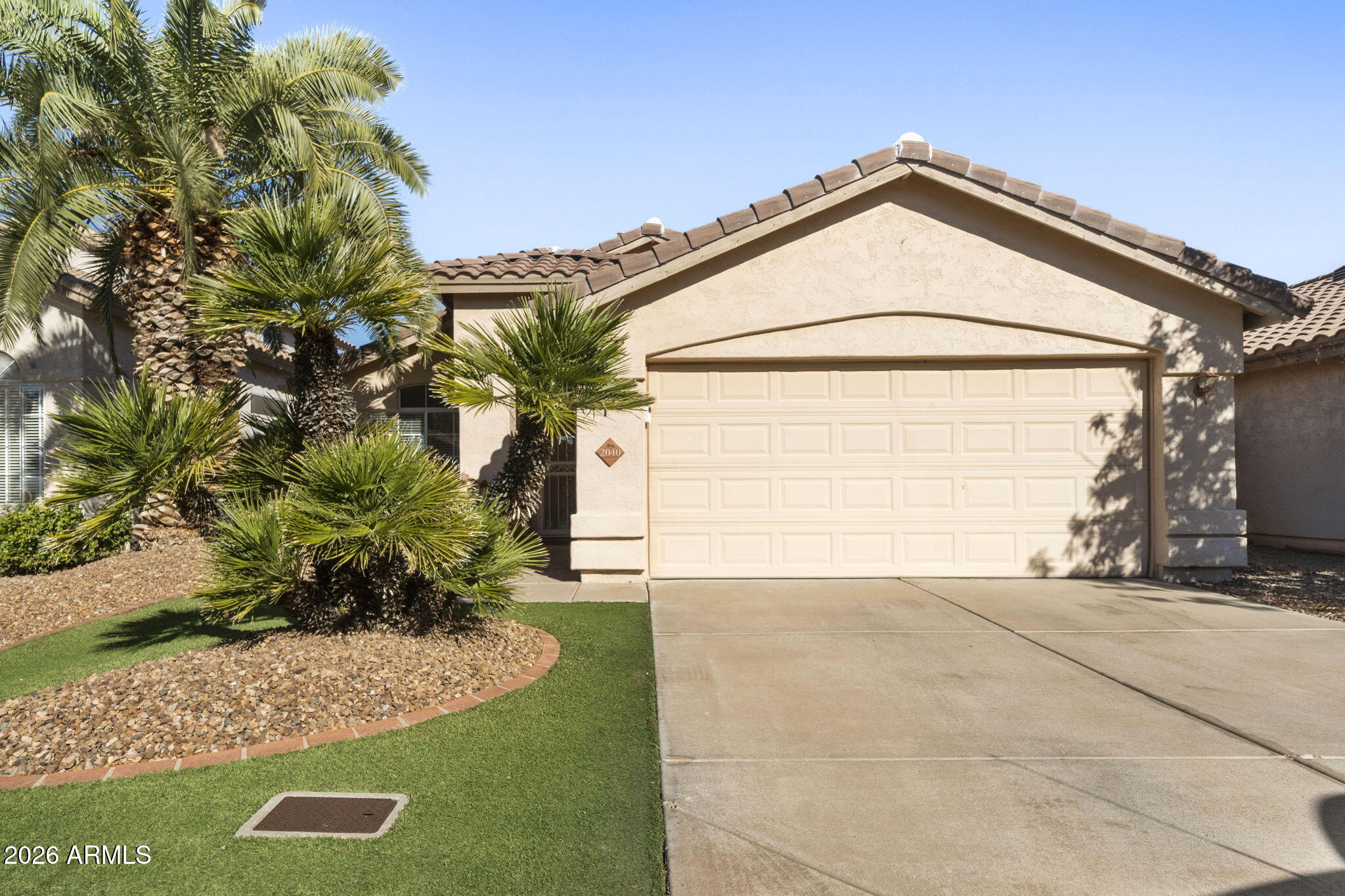 2040 E ANGELA Drive