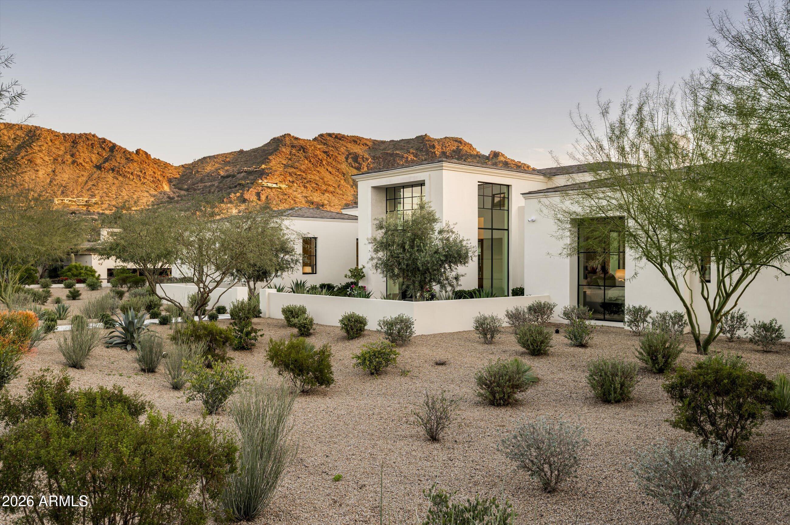 5029 E DESERT PARK Lane