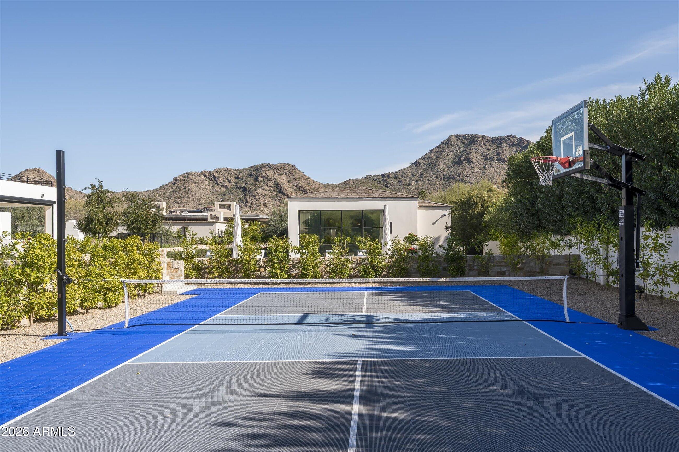 5029 E DESERT PARK Lane
