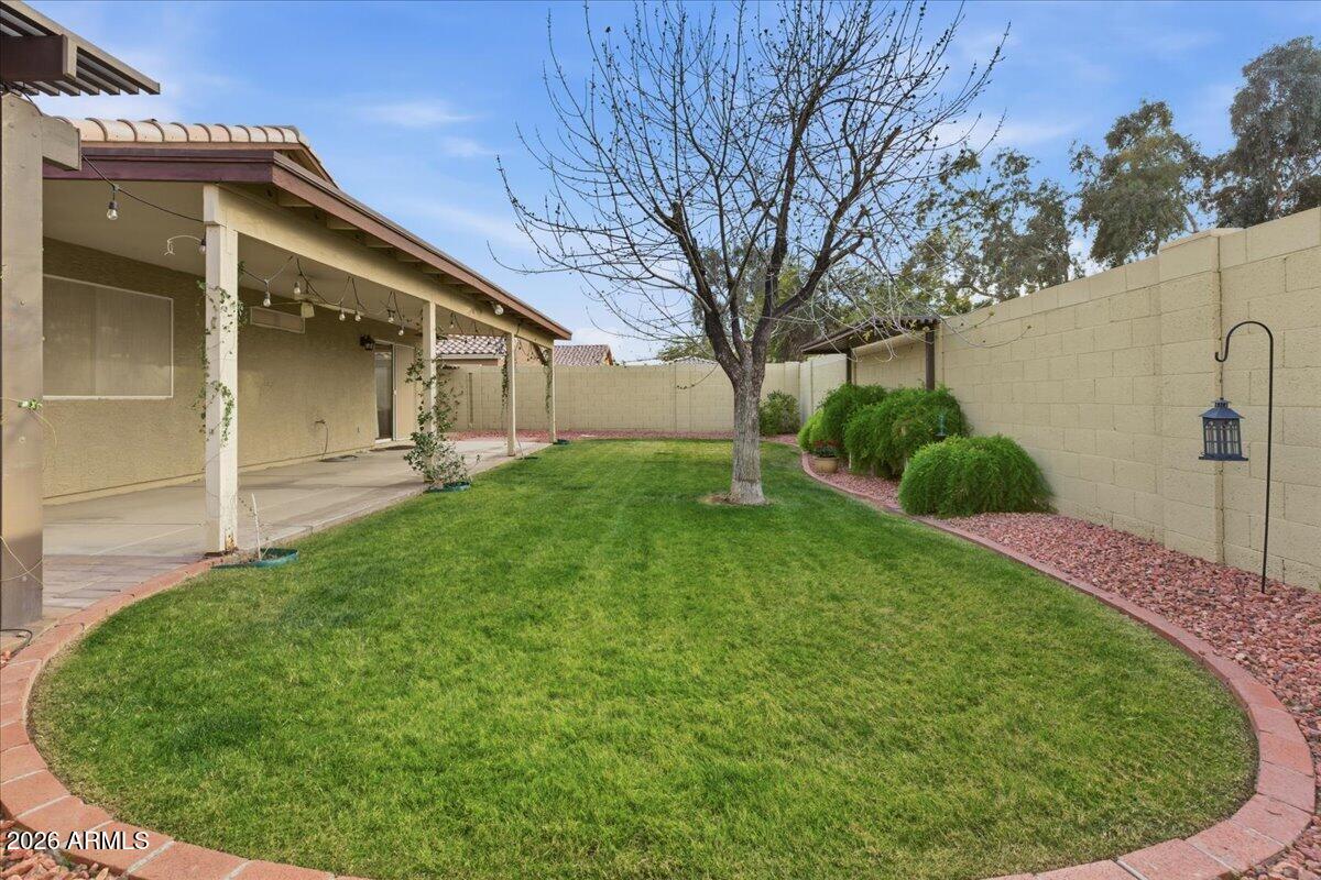 7106 N 41ST Lane