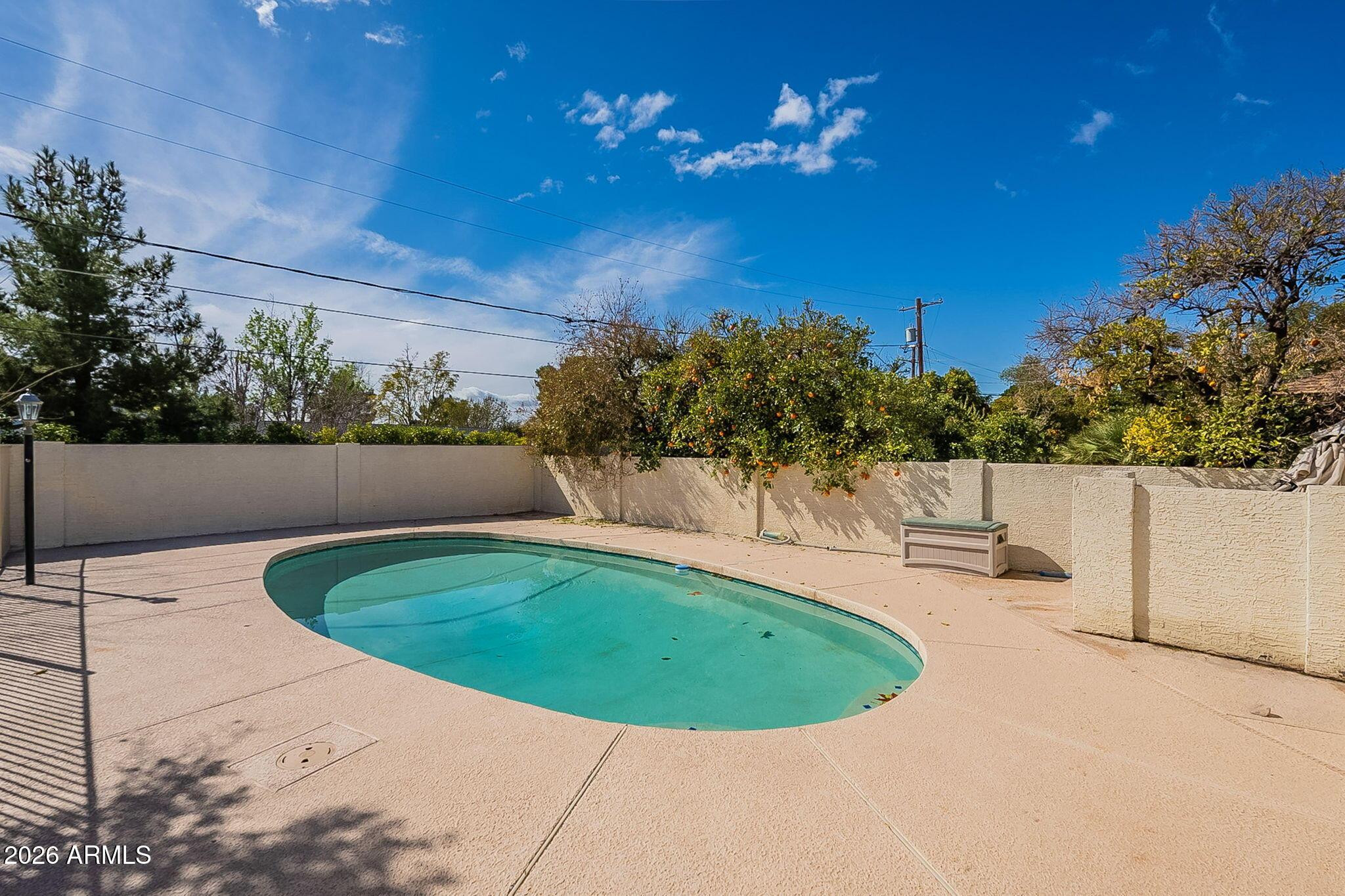 5715 E Calle Del Paisano