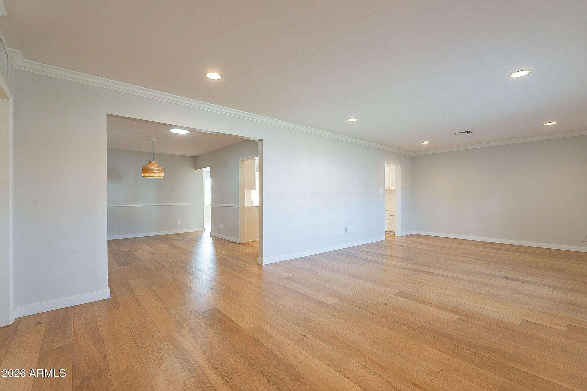 5715 E Calle Del Paisano